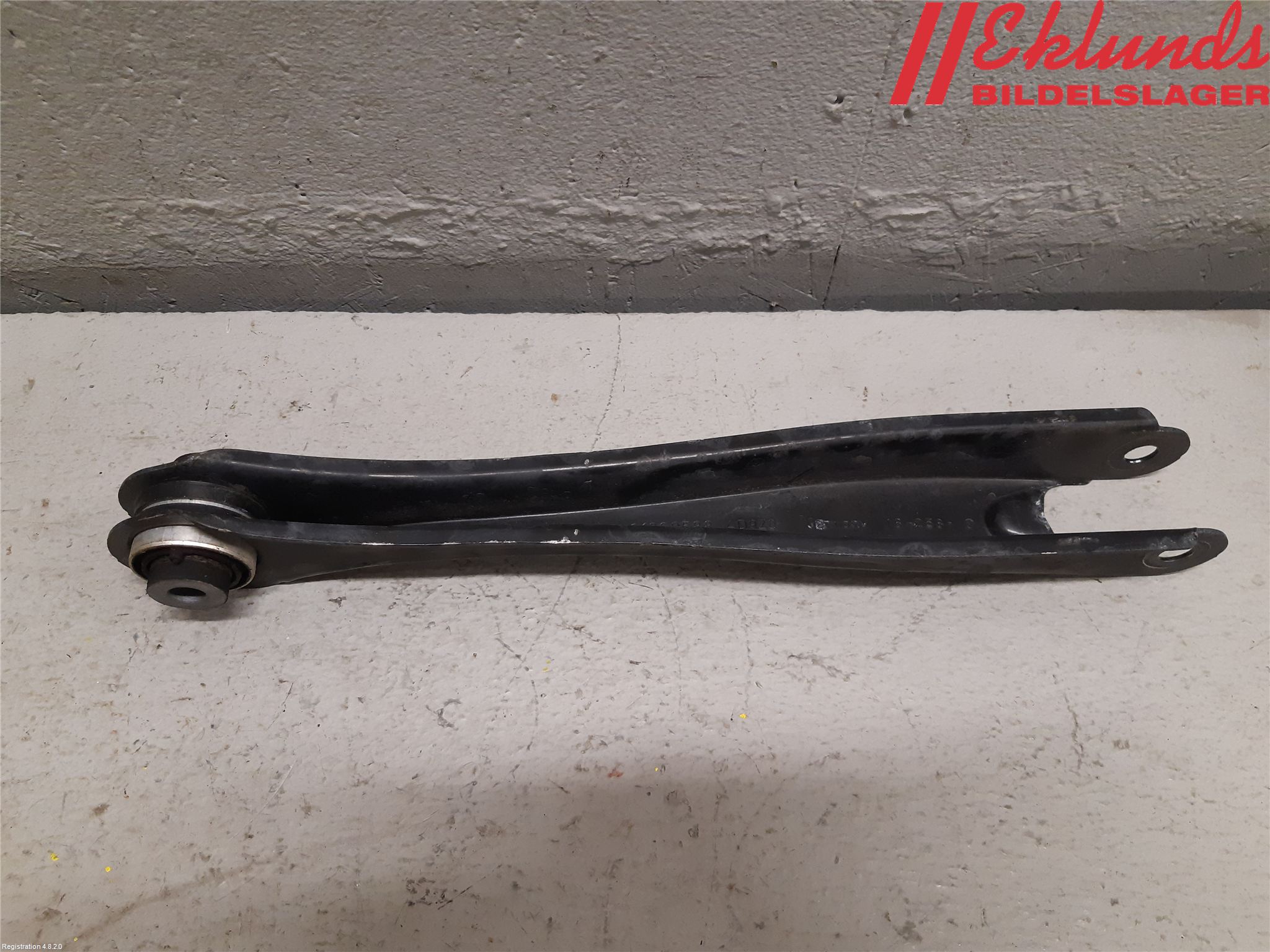 Volvo XC90/RECHARGE 16- Bärarm Bak Höger