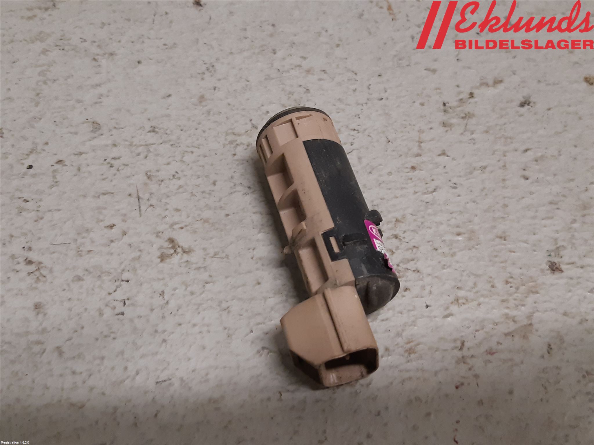 Kia CEED 06-12 Parkeringshjälp Backsensor