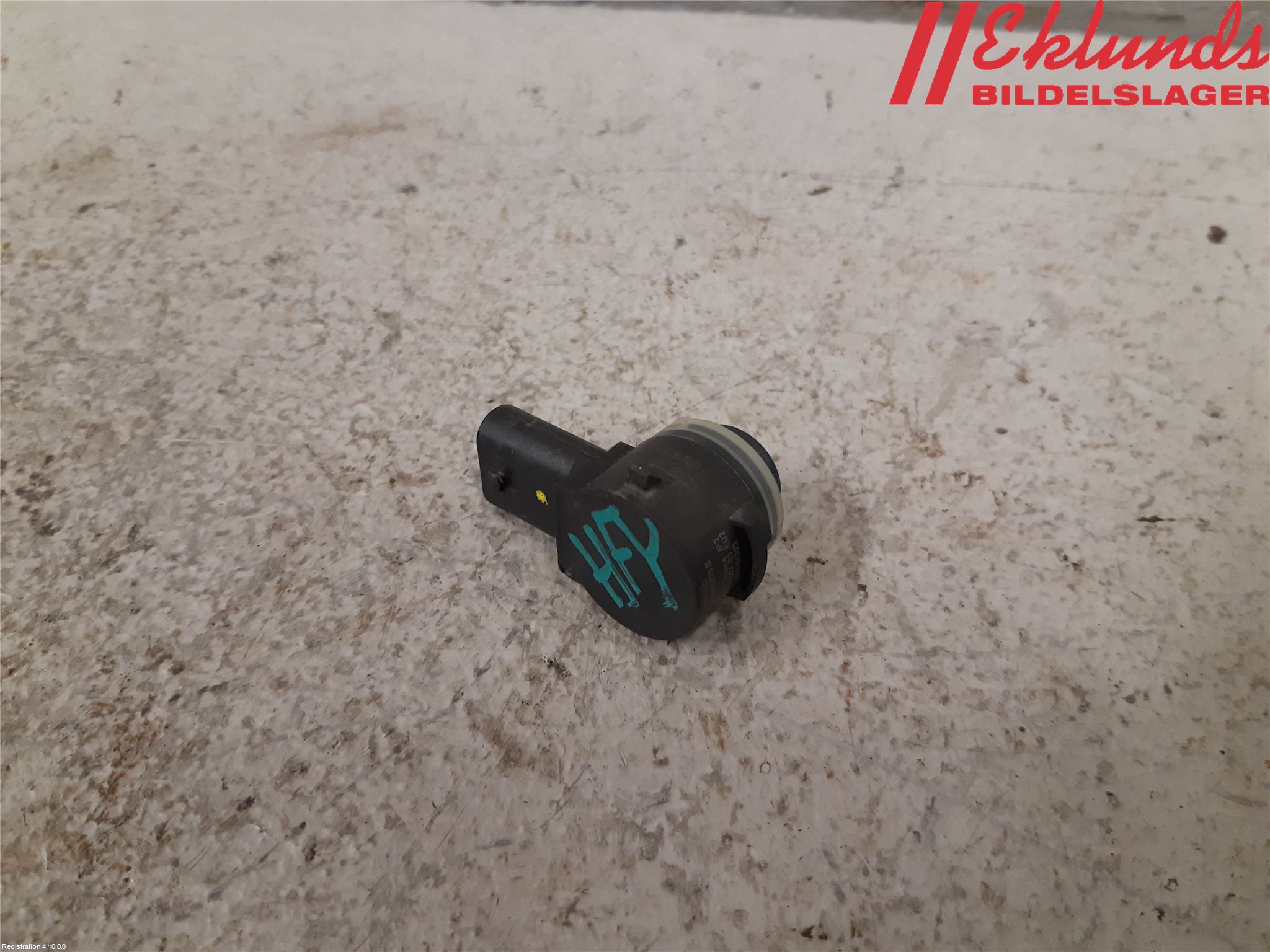 Skoda SUPERB 16-24 Parkeringshjälp Frontsensor