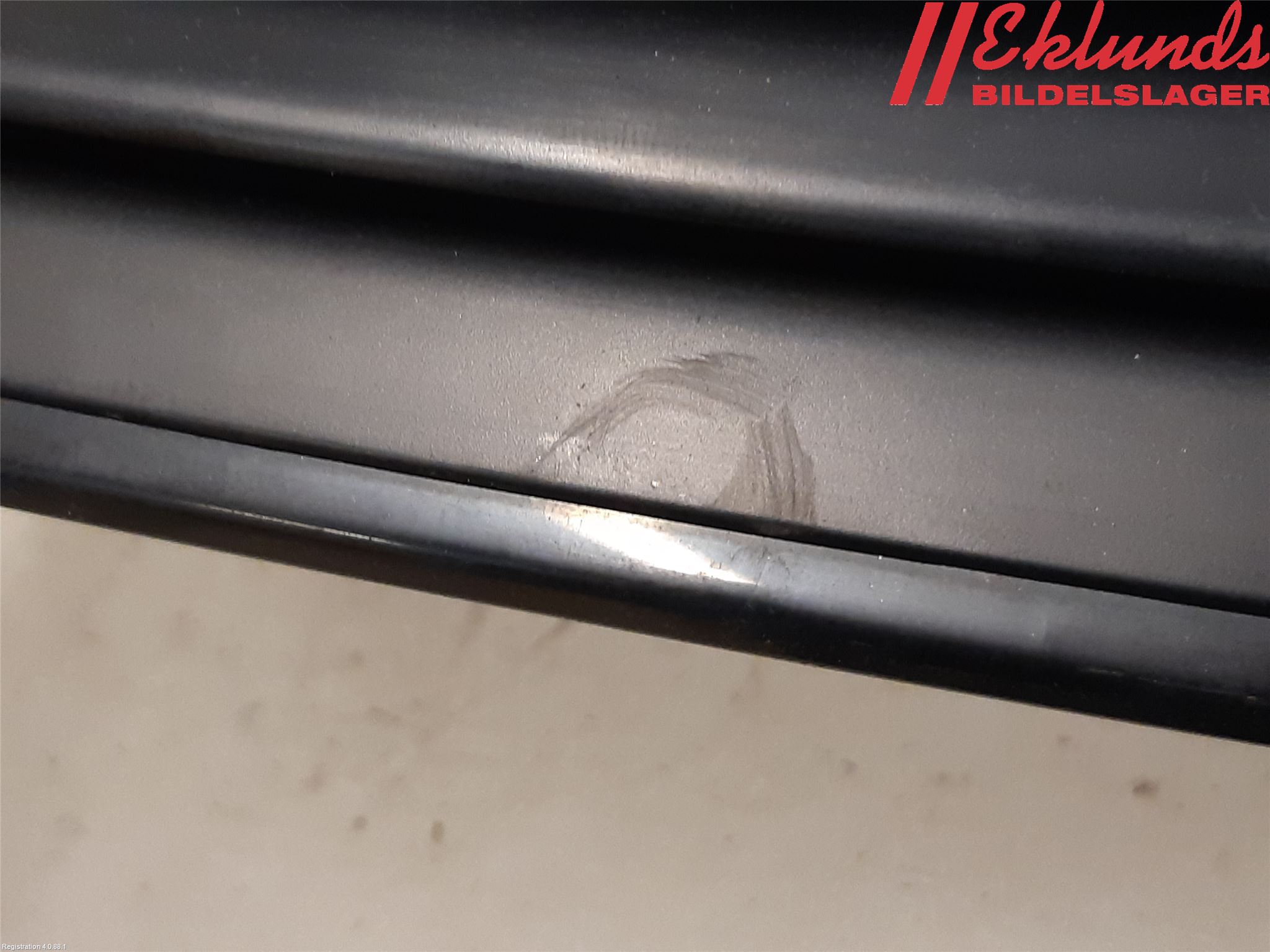 Mitsubishi CARISMA 00-04 Grilldel Vänster