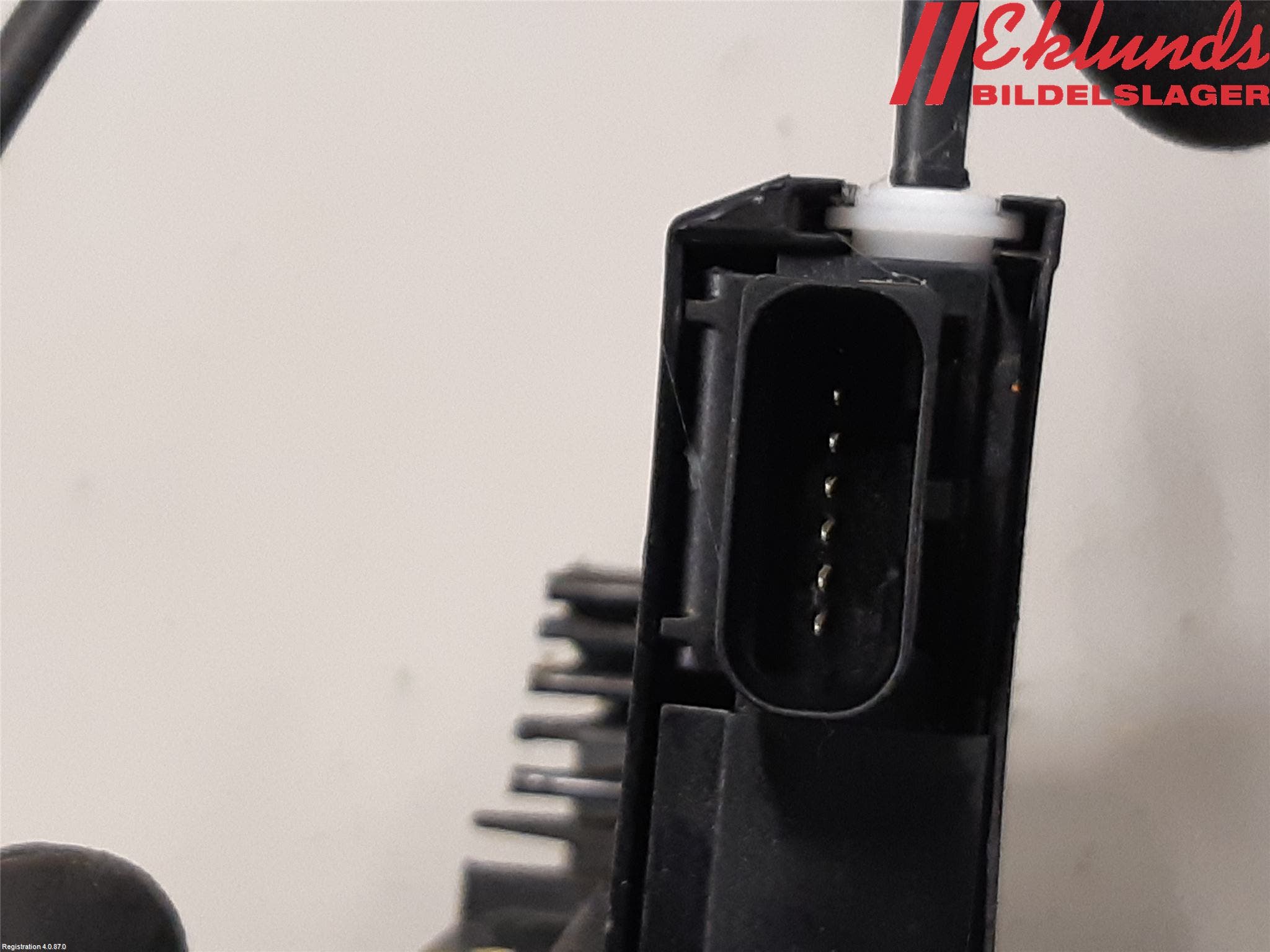 Peugeot 308 14-21 Låskista-Dörrlås