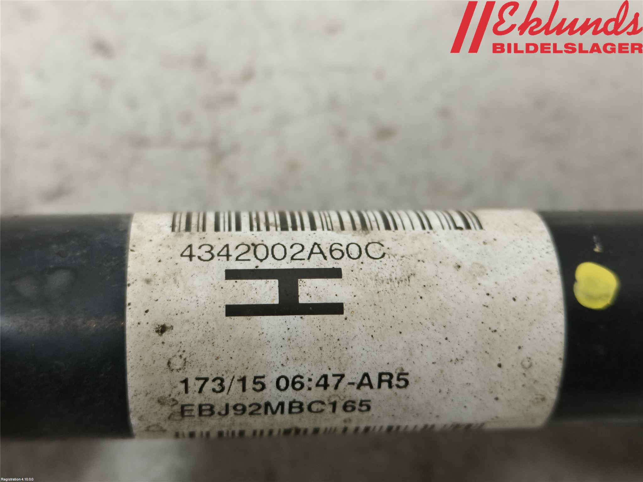Toyota AURIS 13-19 Drivaxel Fram Vänster
