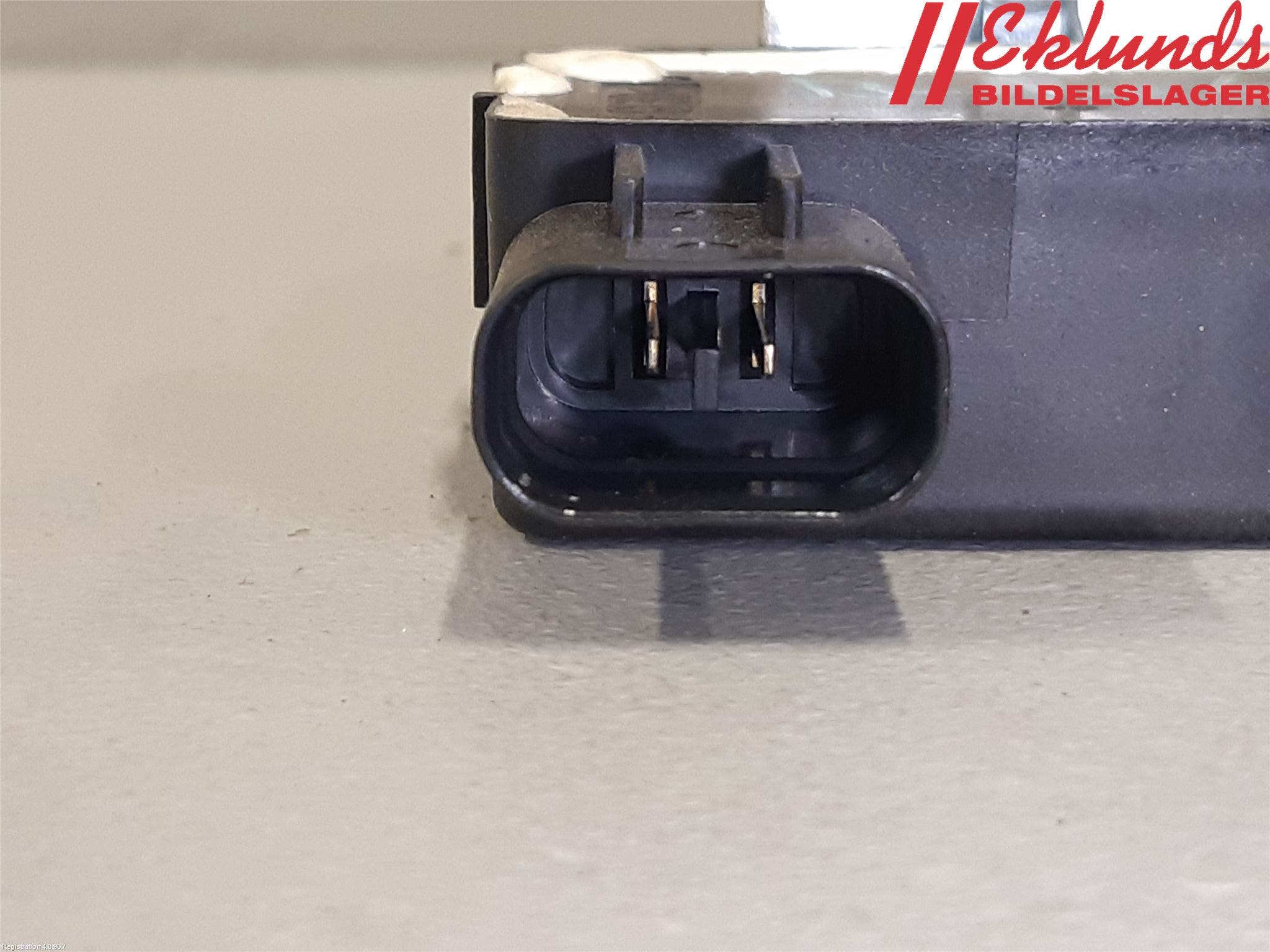 Mitsubishi OUTLANDER 13-21 Högtalare