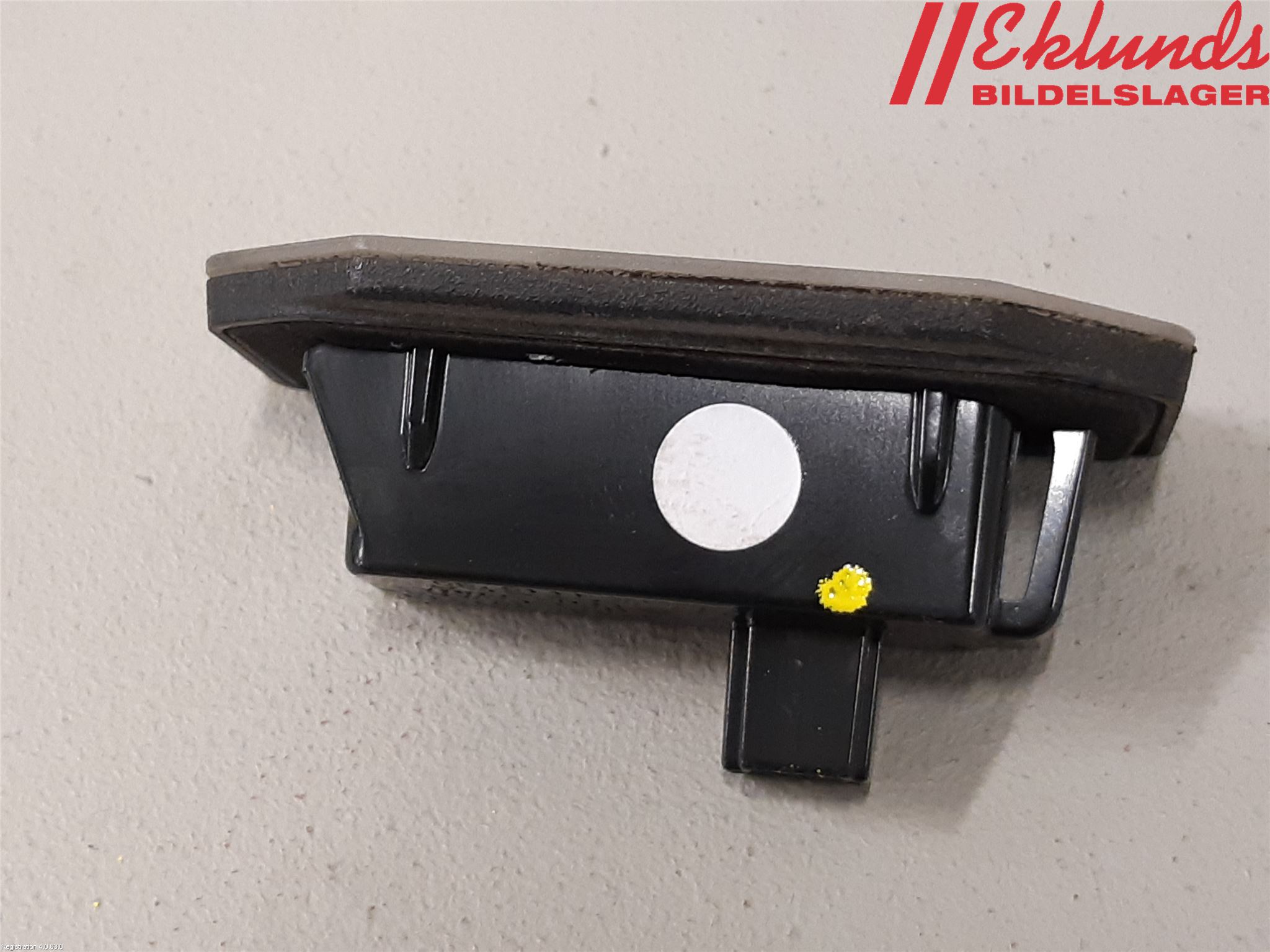 Tesla MODEL Y 21- Skylt Belysning