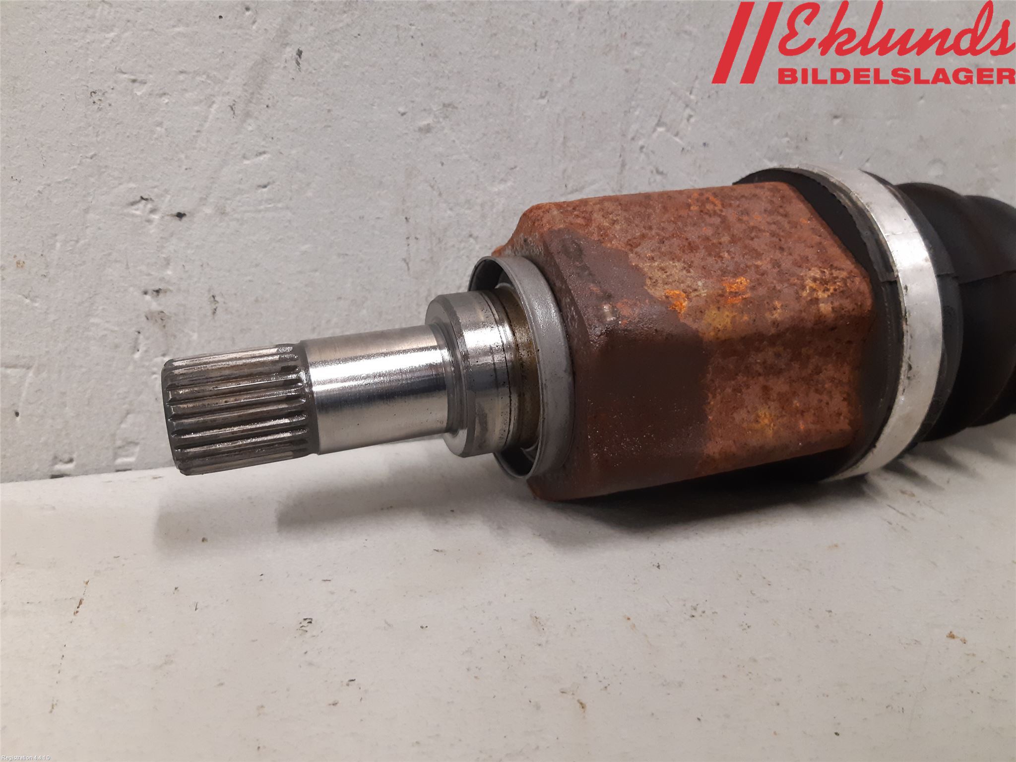 Peugeot 2008/E-2008 20- Drivaxel Fram Vänster