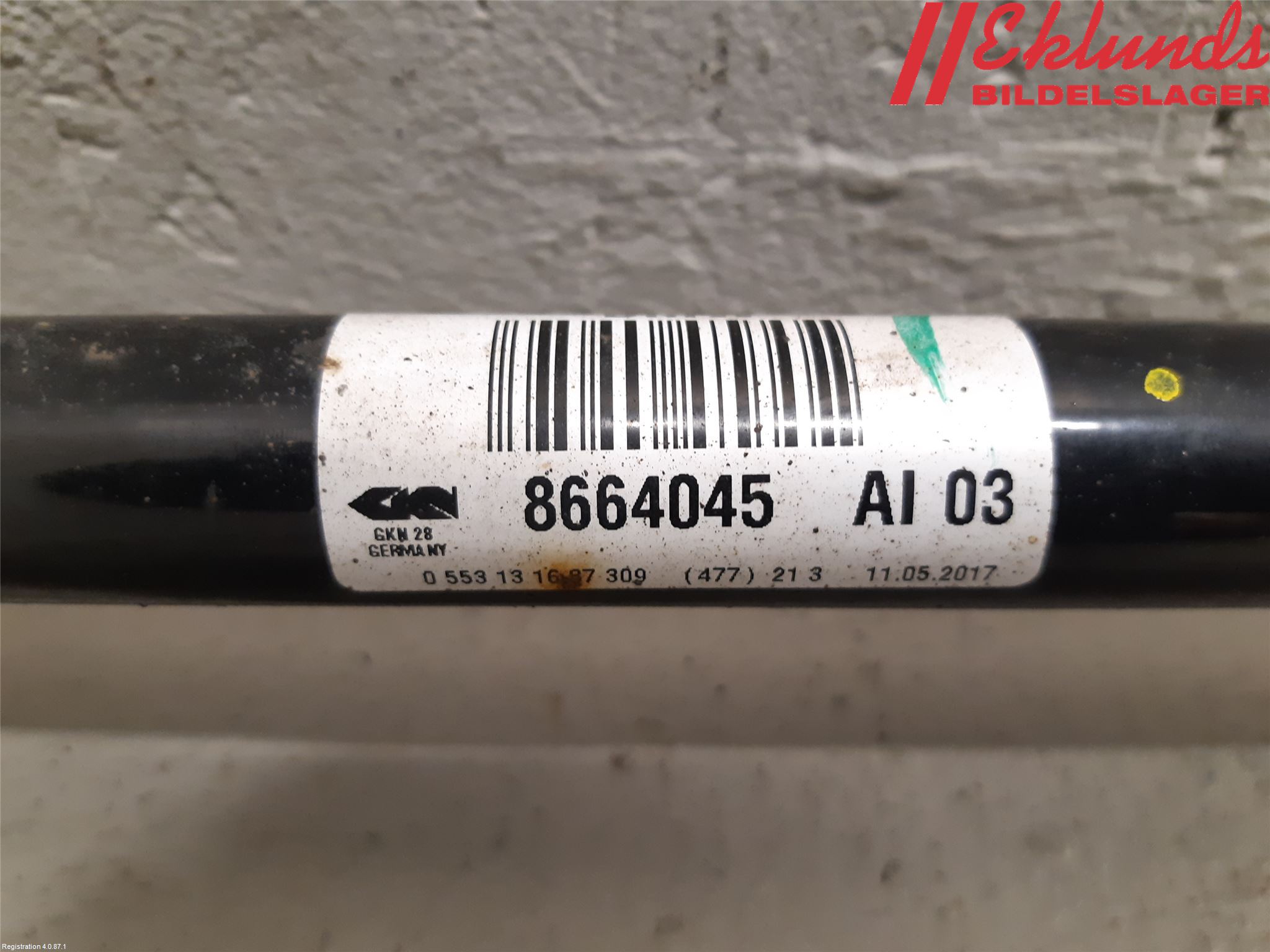 BMW 5 G30/G31/F90 17-23 Drivaxel Bak Vänster