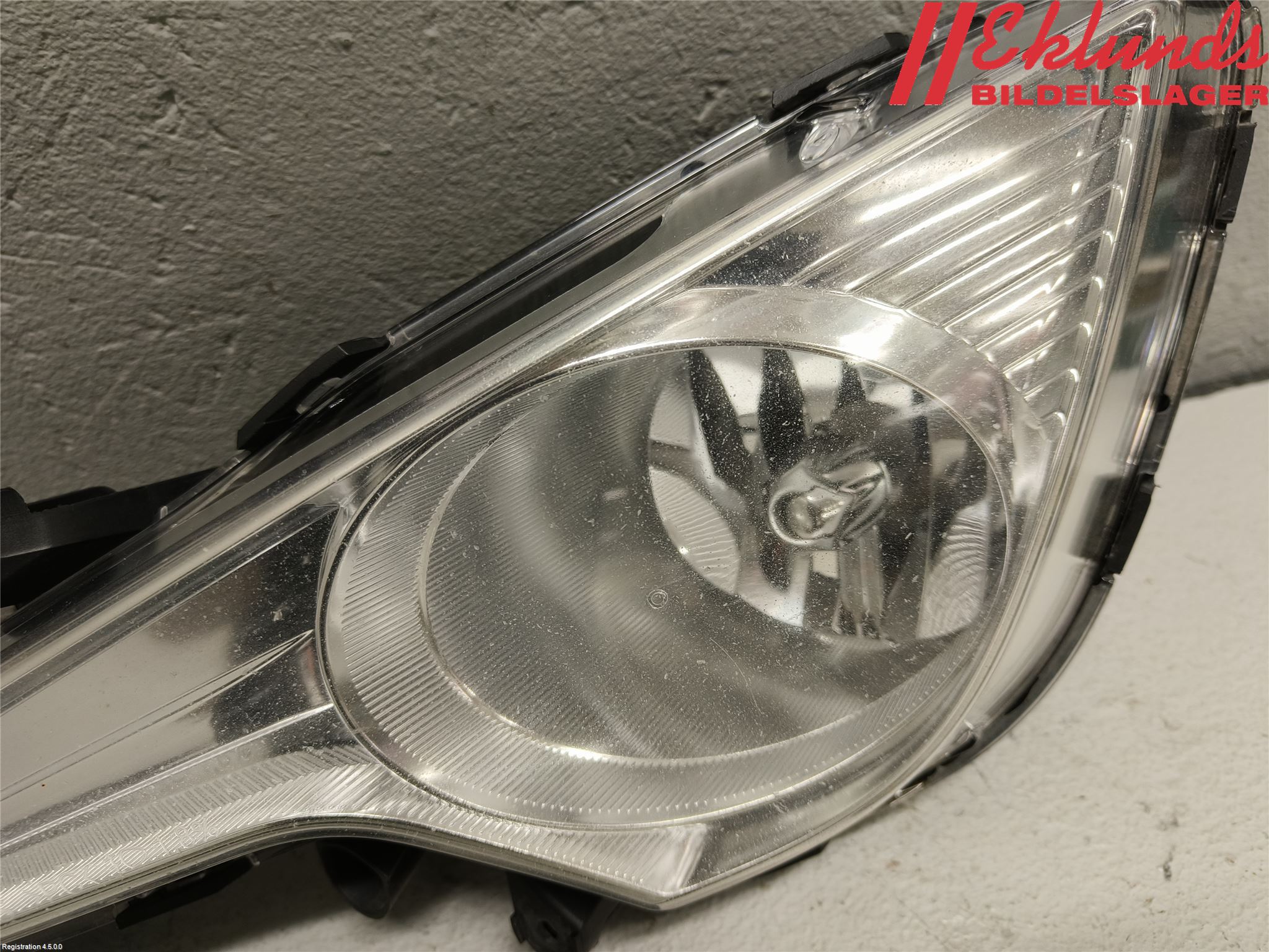 Hyundai i40 08-15 Dimljus-Varselljus Fram