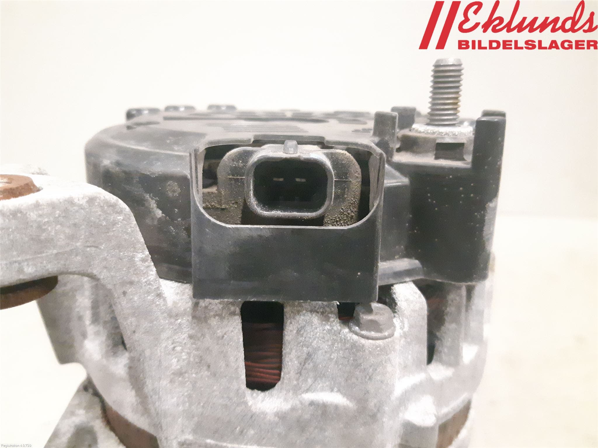 Opel ASTRA J 10-15 Generator