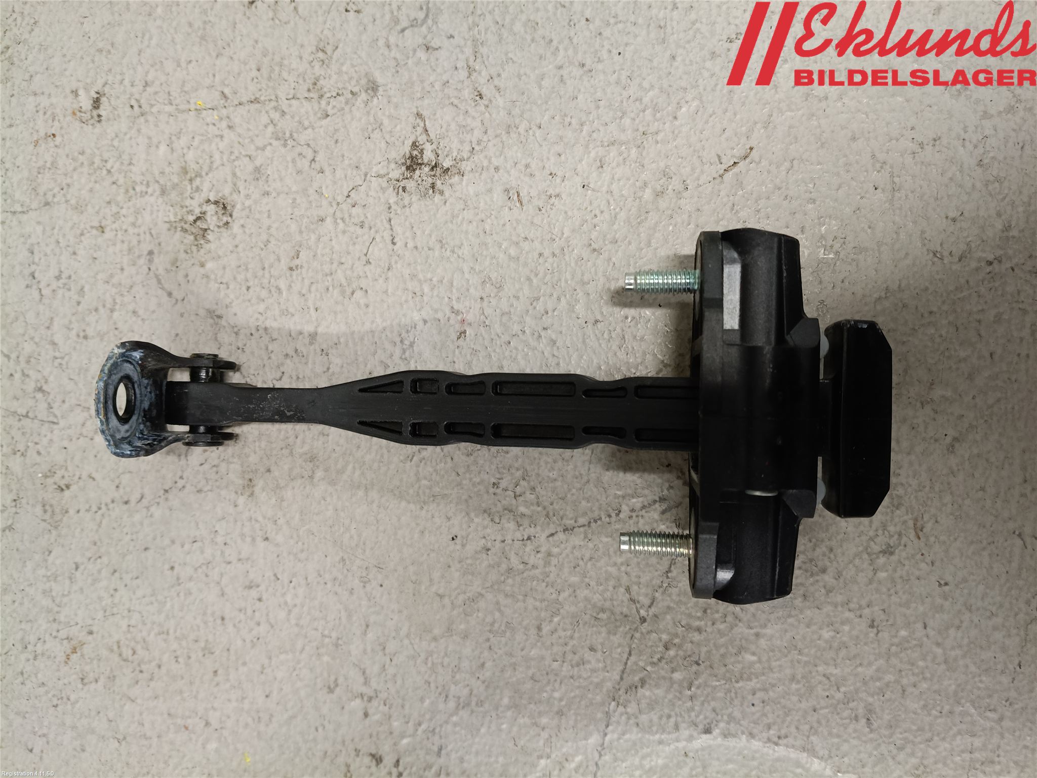 Tesla MODEL Y 21- Dörrstopp