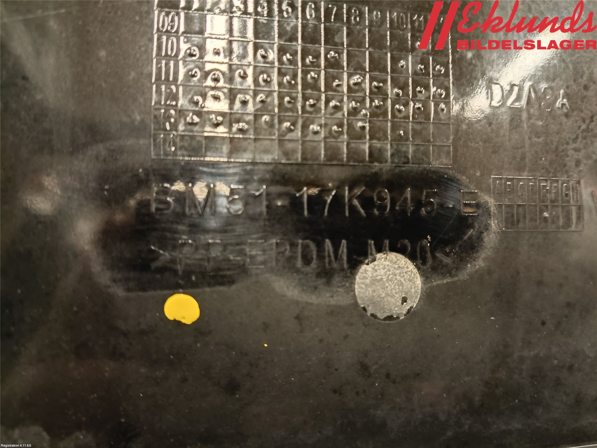 Ford FOCUS 11-14 Grilldel Mitt
