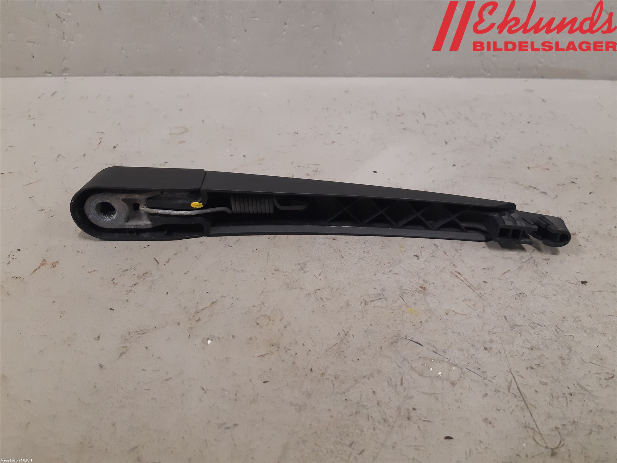 Ford FOCUS 11-14 Torkararm-Bakruta