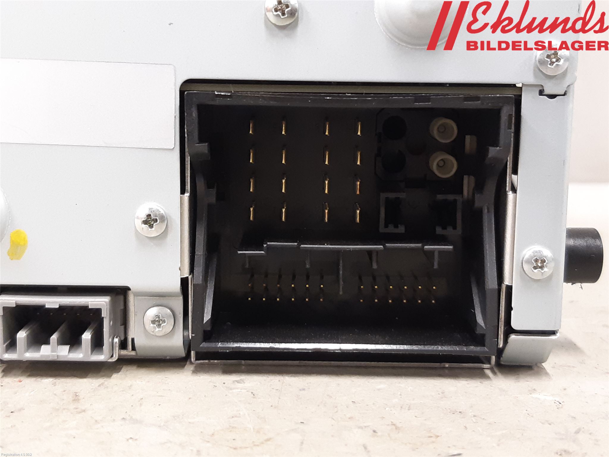 Volvo V60 CROSS COUNTRY 16-18 Cd Radio - Multimediapanel
