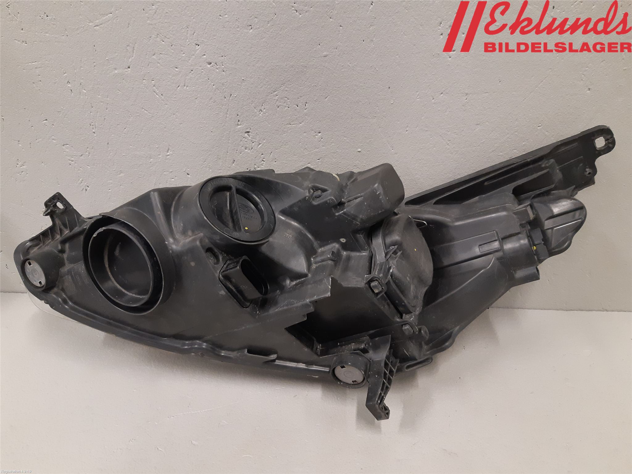 Ford C-MAX II  11-14 Strålkastare Höger