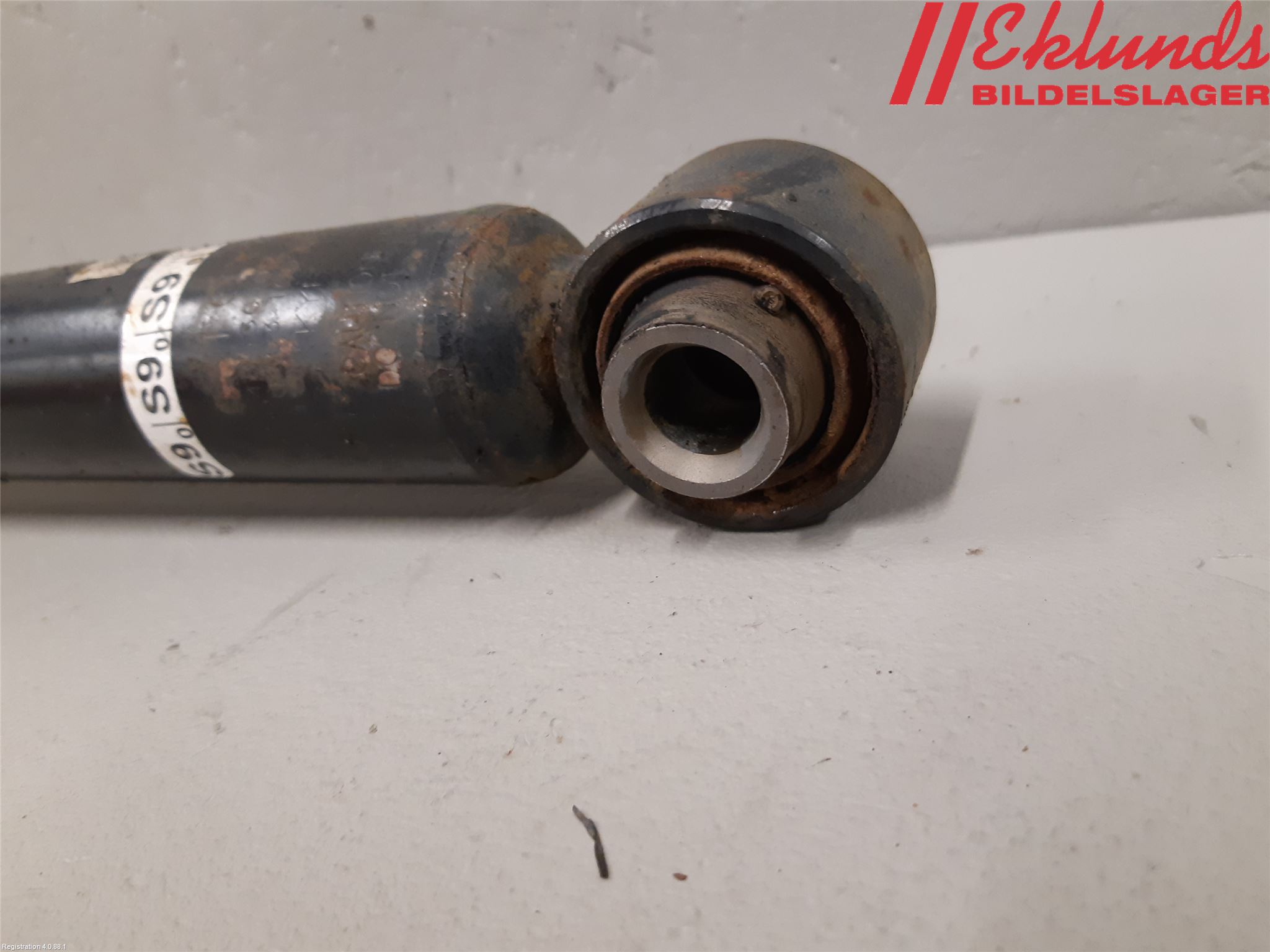 Toyota COROLLA 19- Stötdämpare Bak