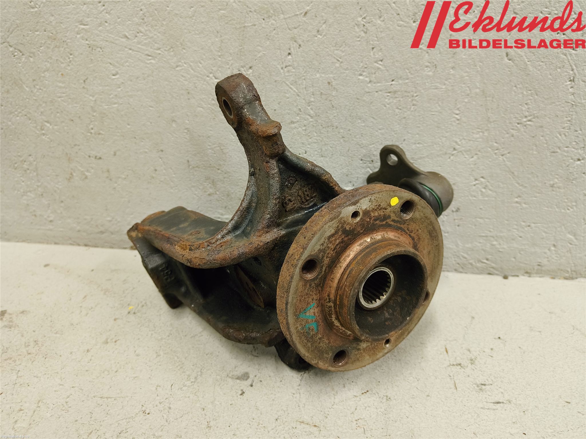 Citroen C3 10-17 Styrspindel Lagerhus Vä