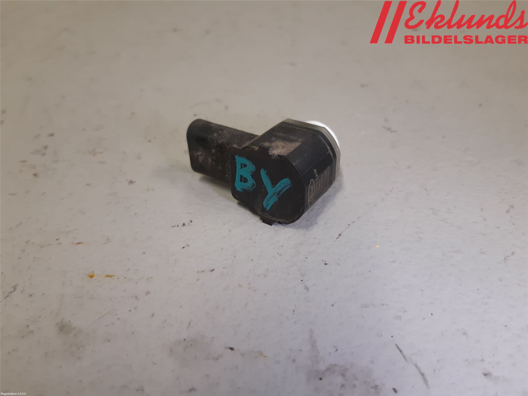 Ford C-MAX ll 15-19 Parkeringshjälp Backsensor