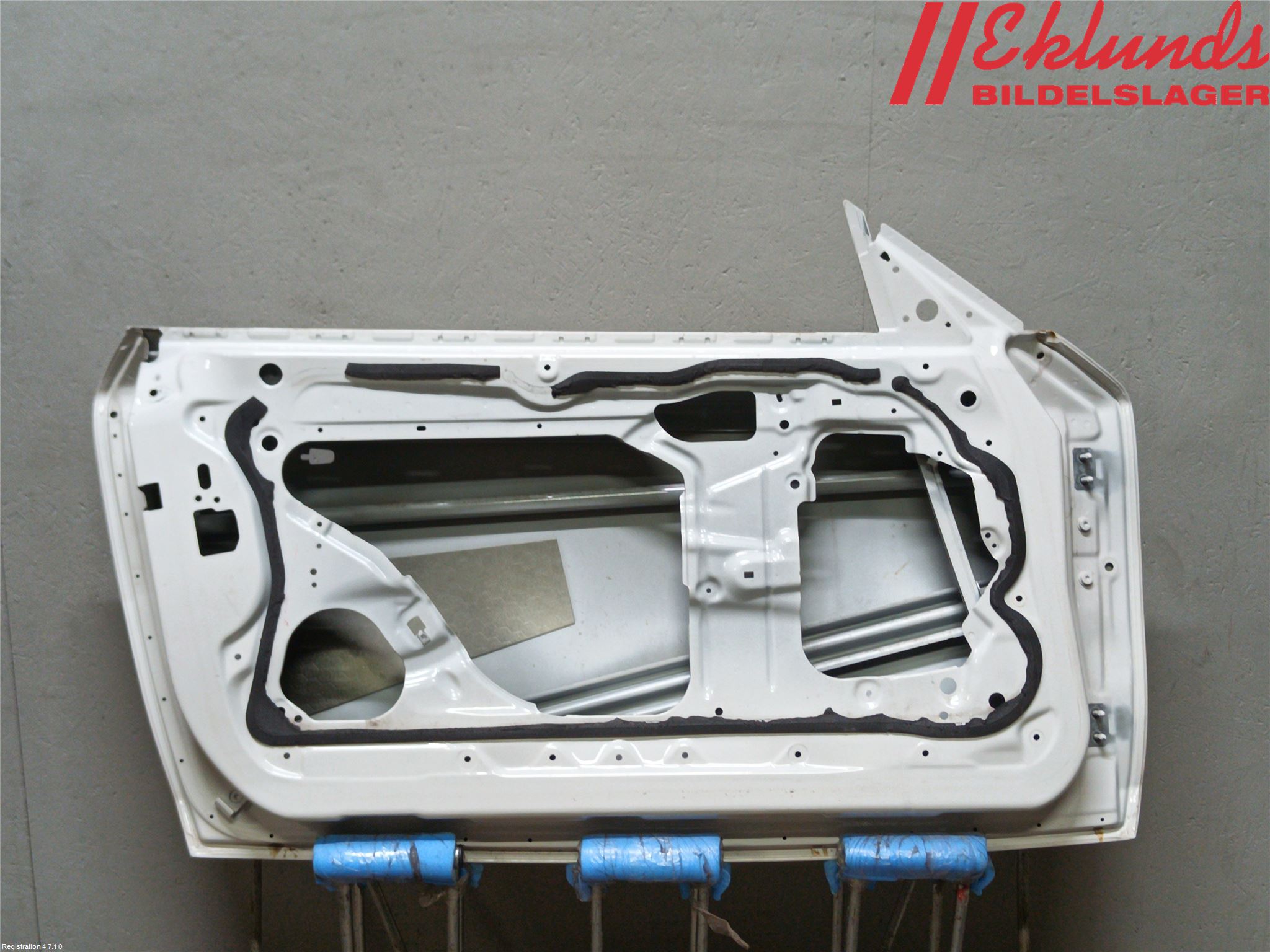 BMW 1 E87/81 5D/3D 03-11 Dörr Fram Vänster