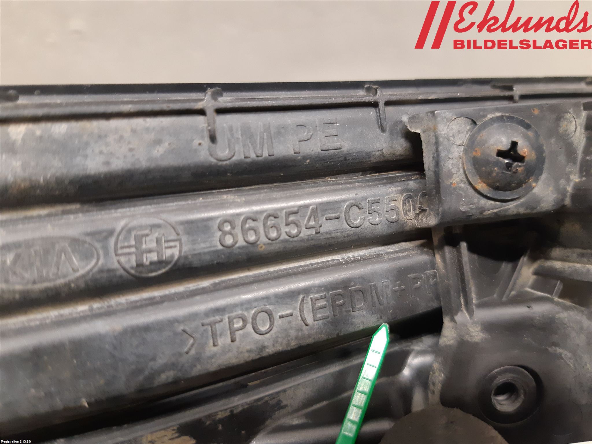 Kia SORENTO 15-20 Stöt Utfyllnad-List-Grill
