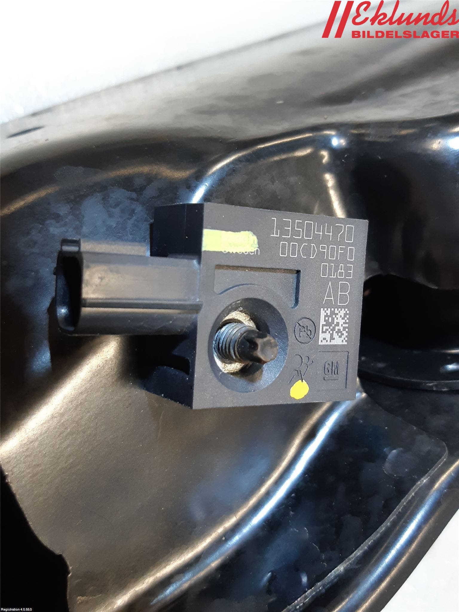 Opel ADAM 13-20 Front Huvlåsplåt-Balk