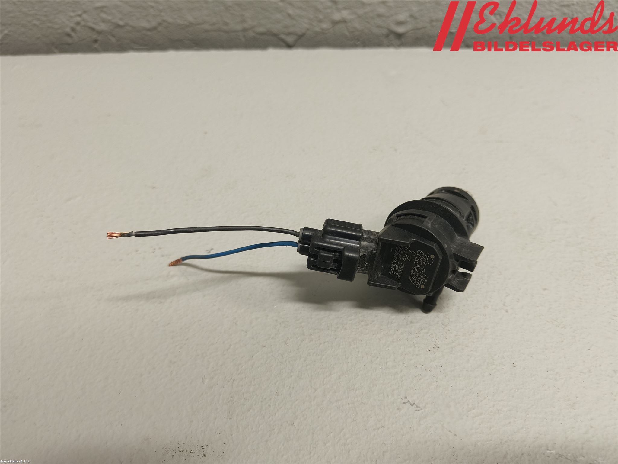 Toyota PRIUS NWH20 04-08 Spolarpump Vindruta