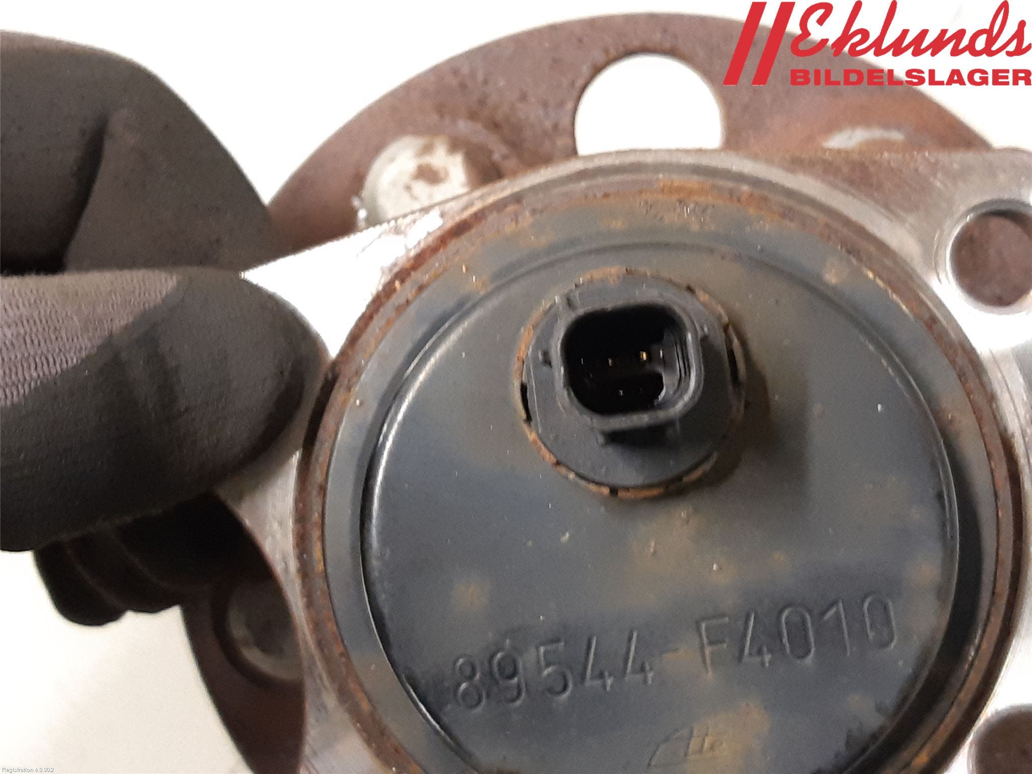 Toyota YARIS XP21 20- Nav Bak