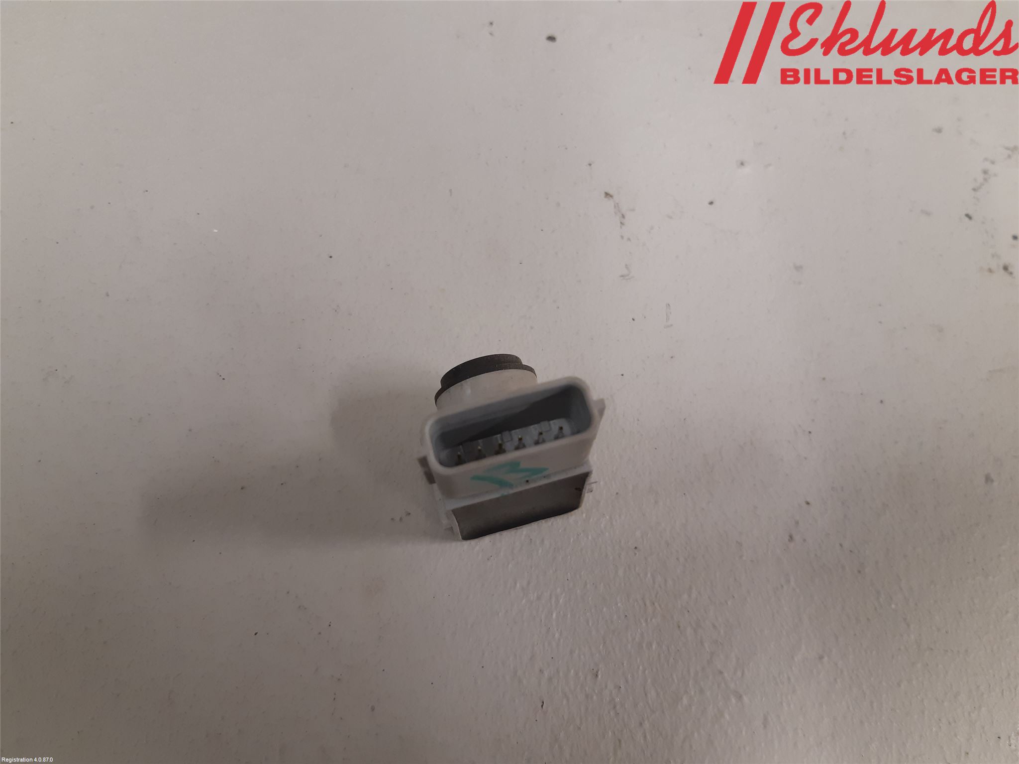 Kia SOUL 09- Parkeringshjälp Backsensor