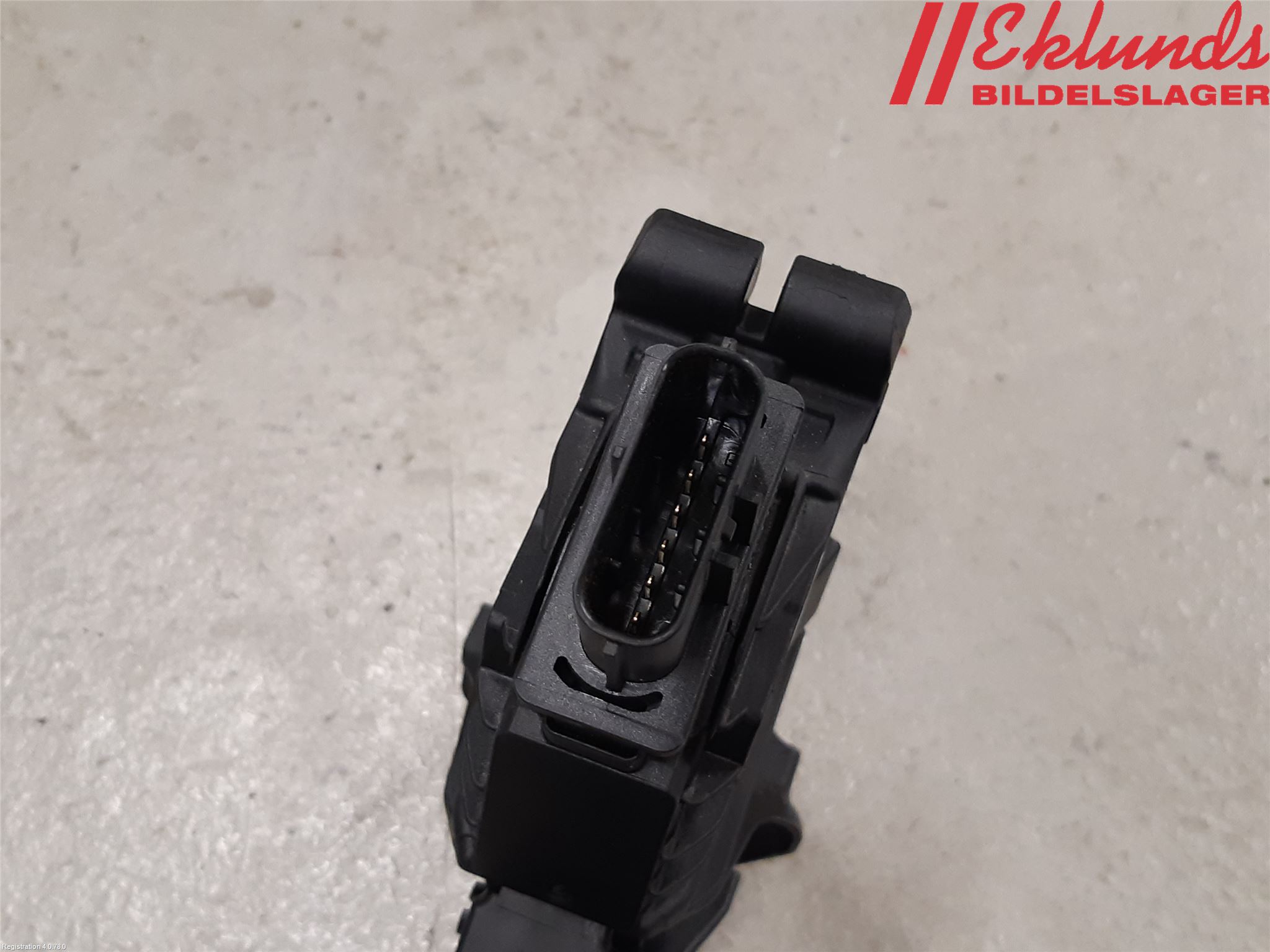 Volkswagen VW TOURAN 16- Gaspedal