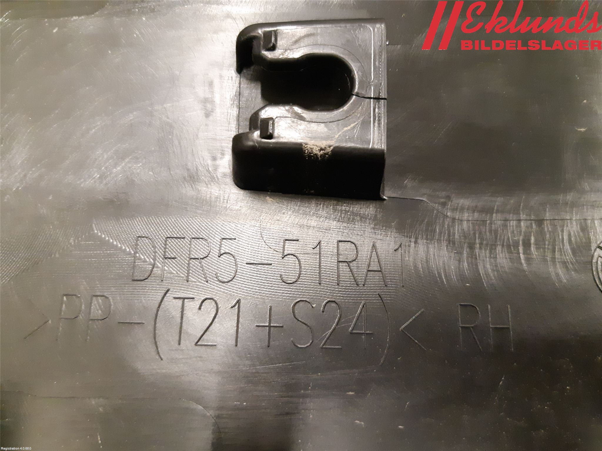 Mazda CX-30 20- Dörr Dekorlist Fram Hö