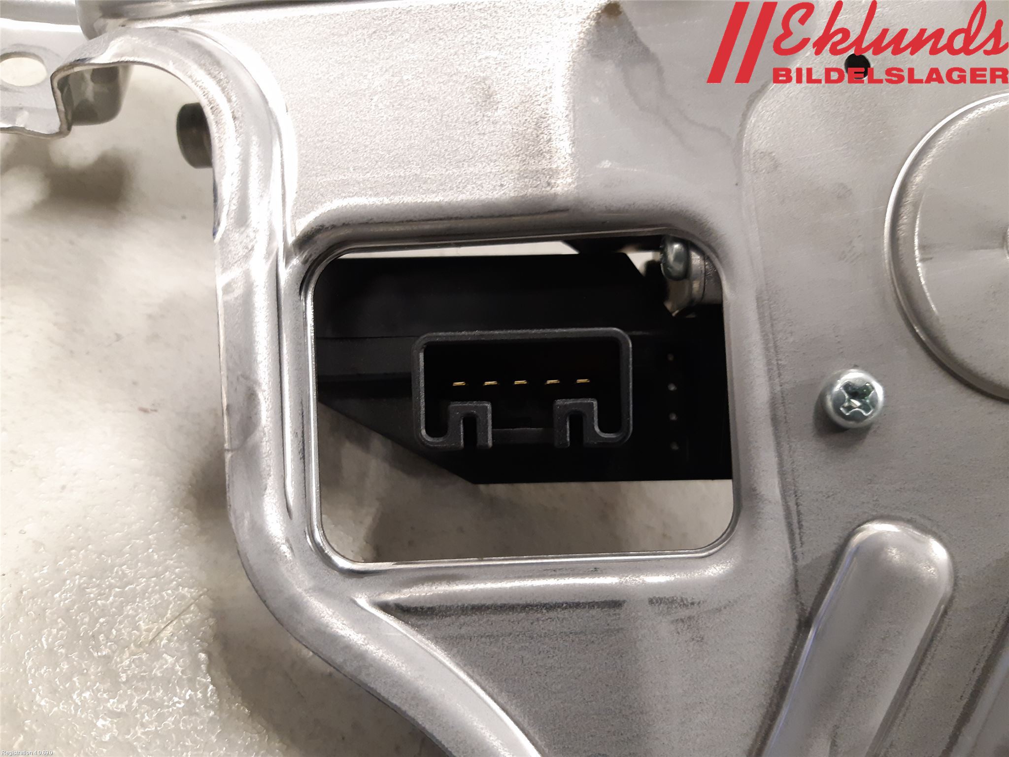 Toyota YARIS XP130 15-20 Torkarmotor Baklucka