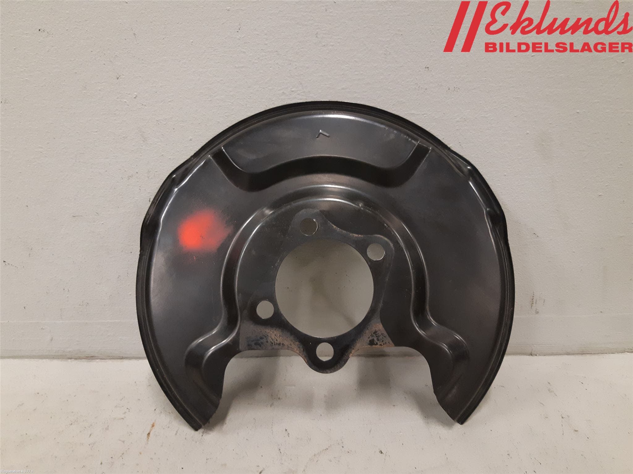 Toyota YARIS XP21 20- Bromssköld Bak