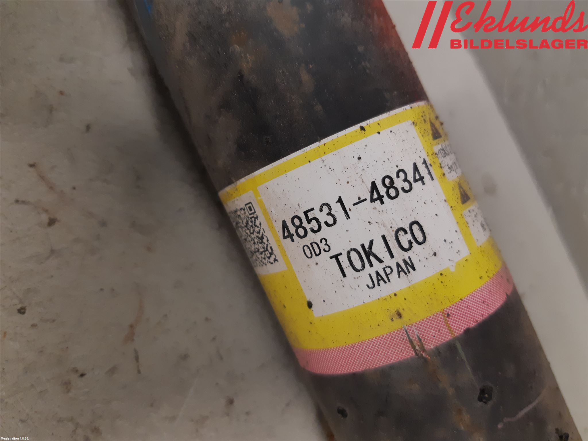 Lexus RX AL20 16-22 Stötdämpare Bak