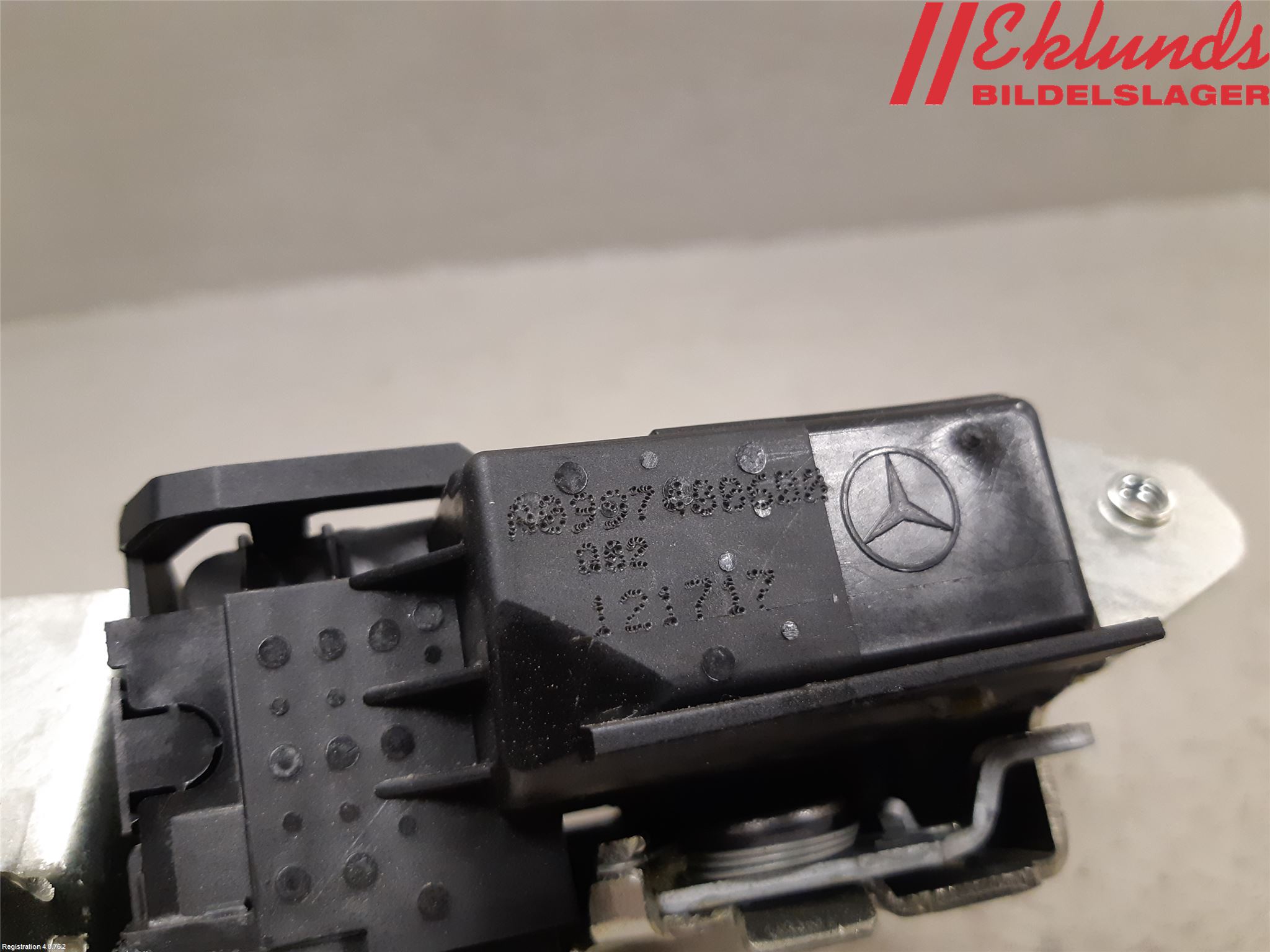Mercedes-Benz MB E-KLASS (W213) 16-23 Låskista Baklucka