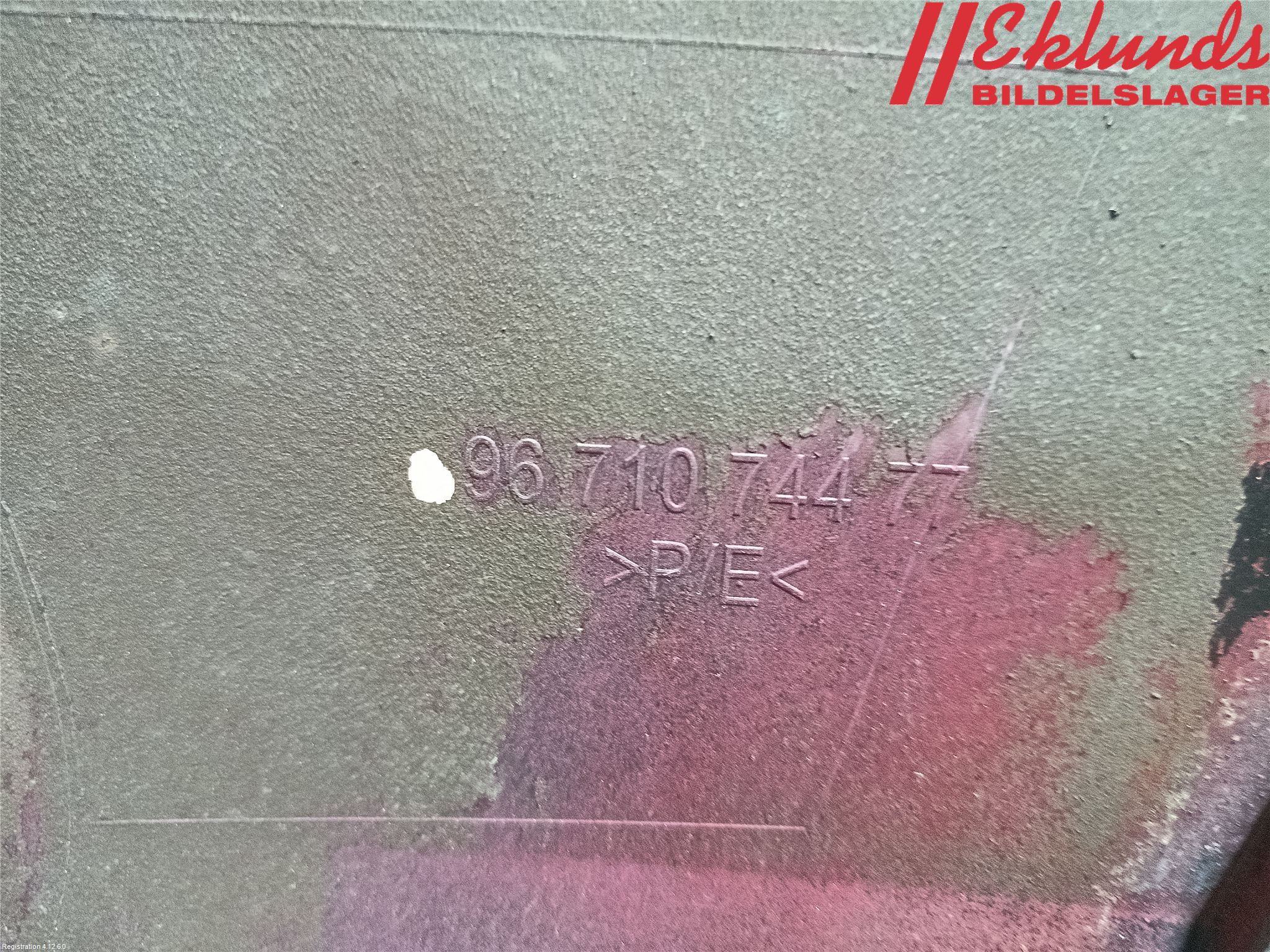 Citroen C4 II 11-18 Stötfångarbeklädnad Bak