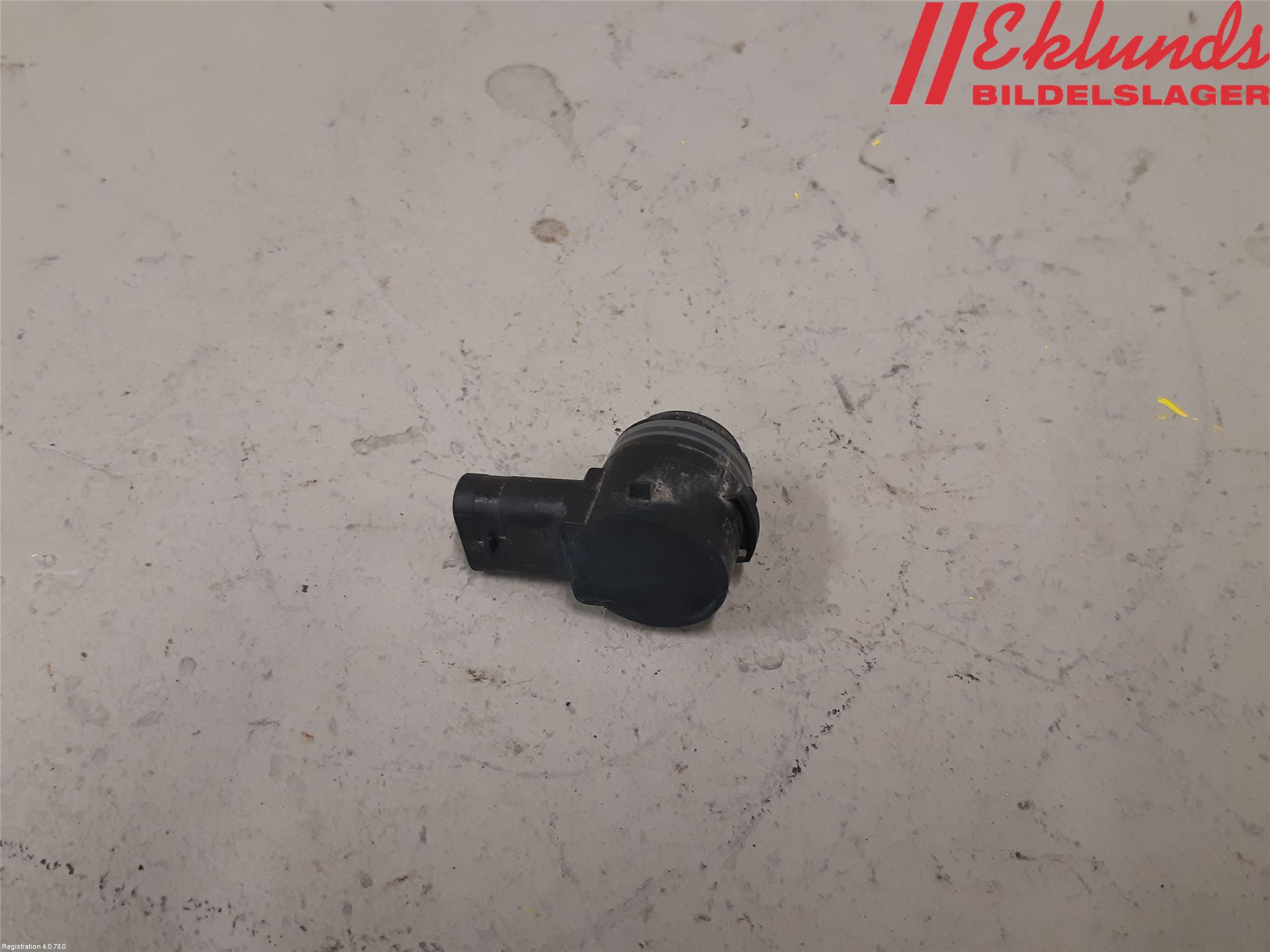 Volkswagen VW PASSAT 15-19 Parkeringshjälp Frontsensor