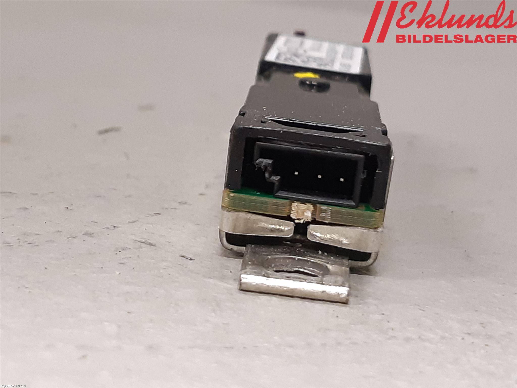 Audi A6 ALLROAD 12-18 Antennförstärkare