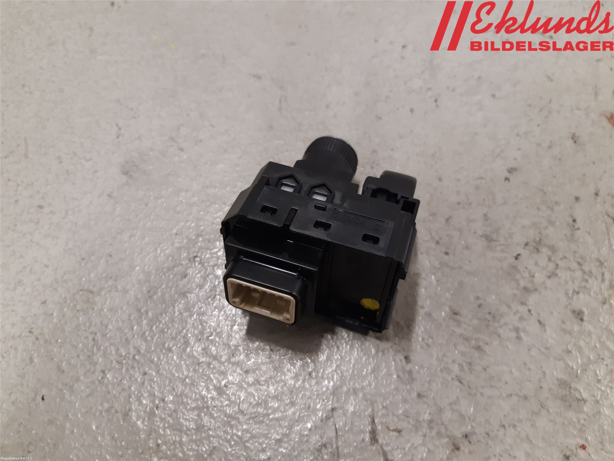 Toyota COROLLA 19- Strömställare Spegel