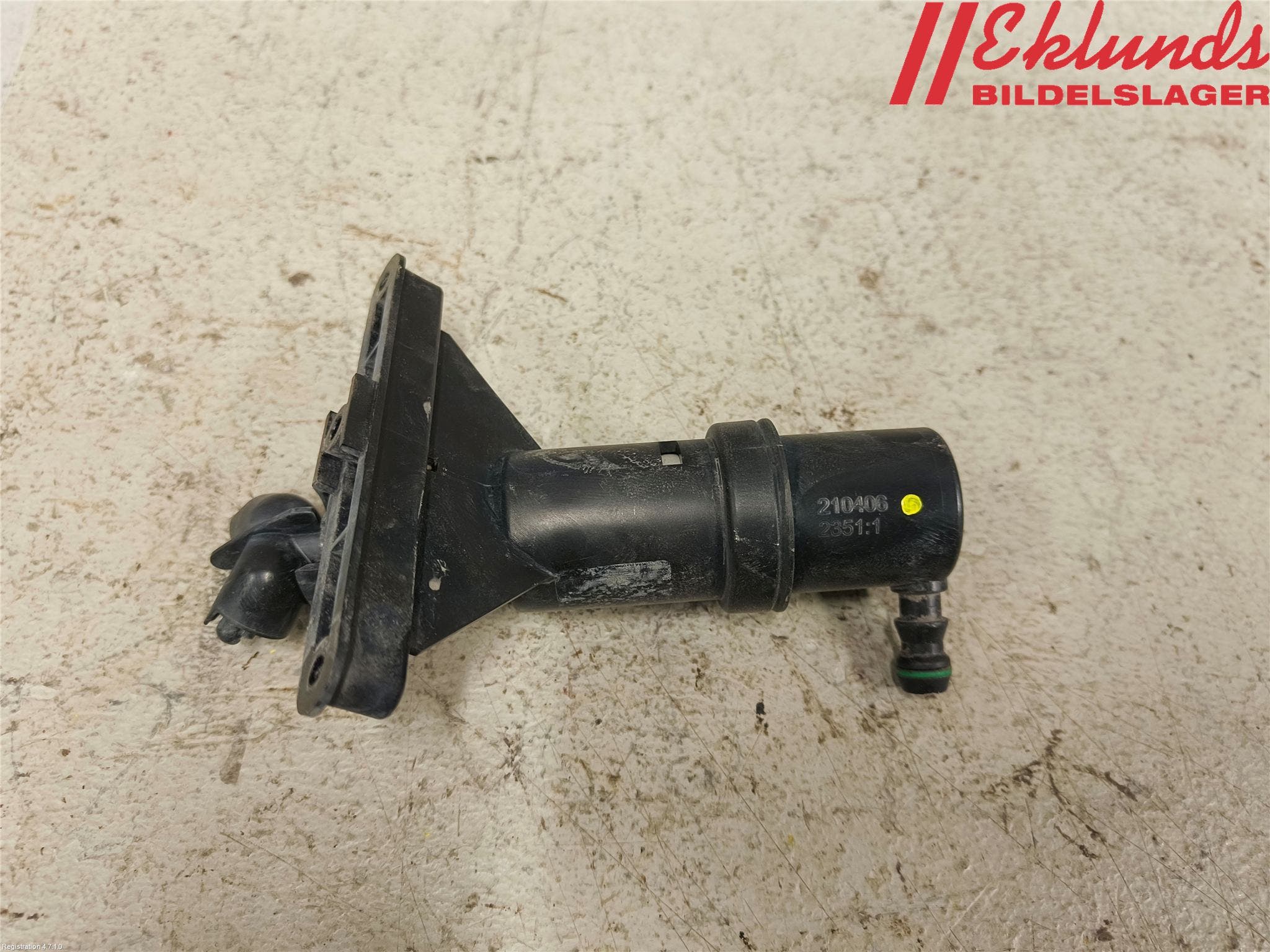 BMW 5 E60/61 Sed/Tou 02-10 Spolarmunstycke Strålkastare