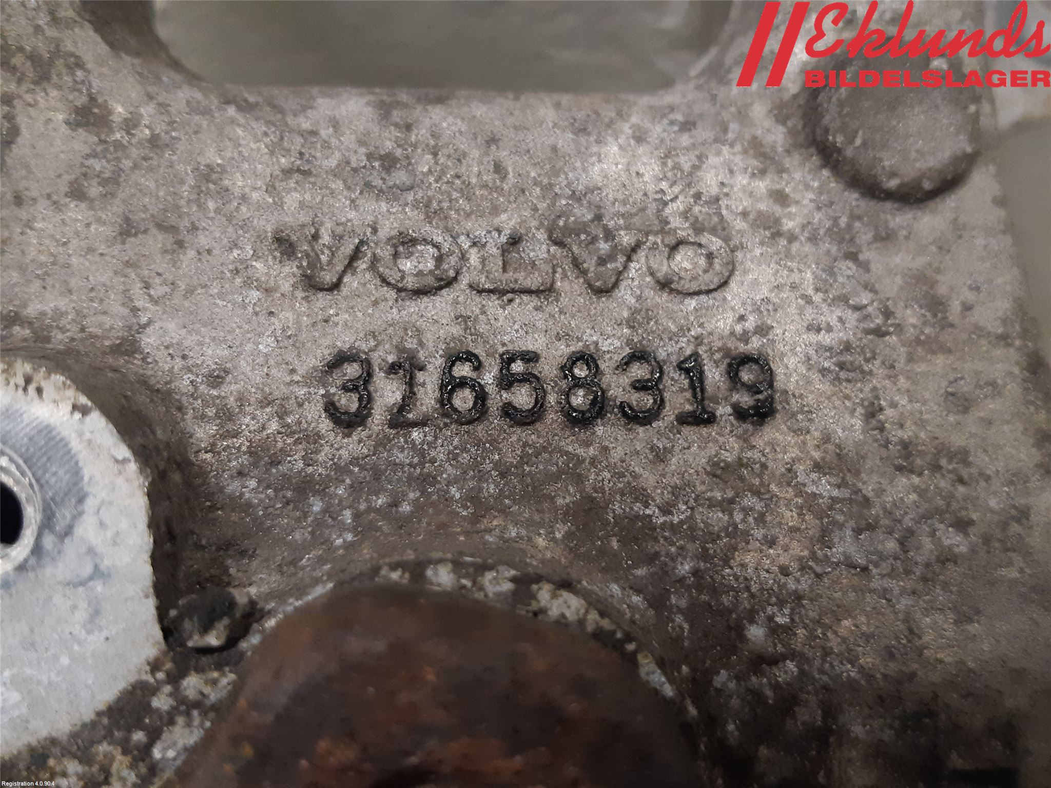 Volvo XC60 18- Hjullagerhus-Spindel Vä B