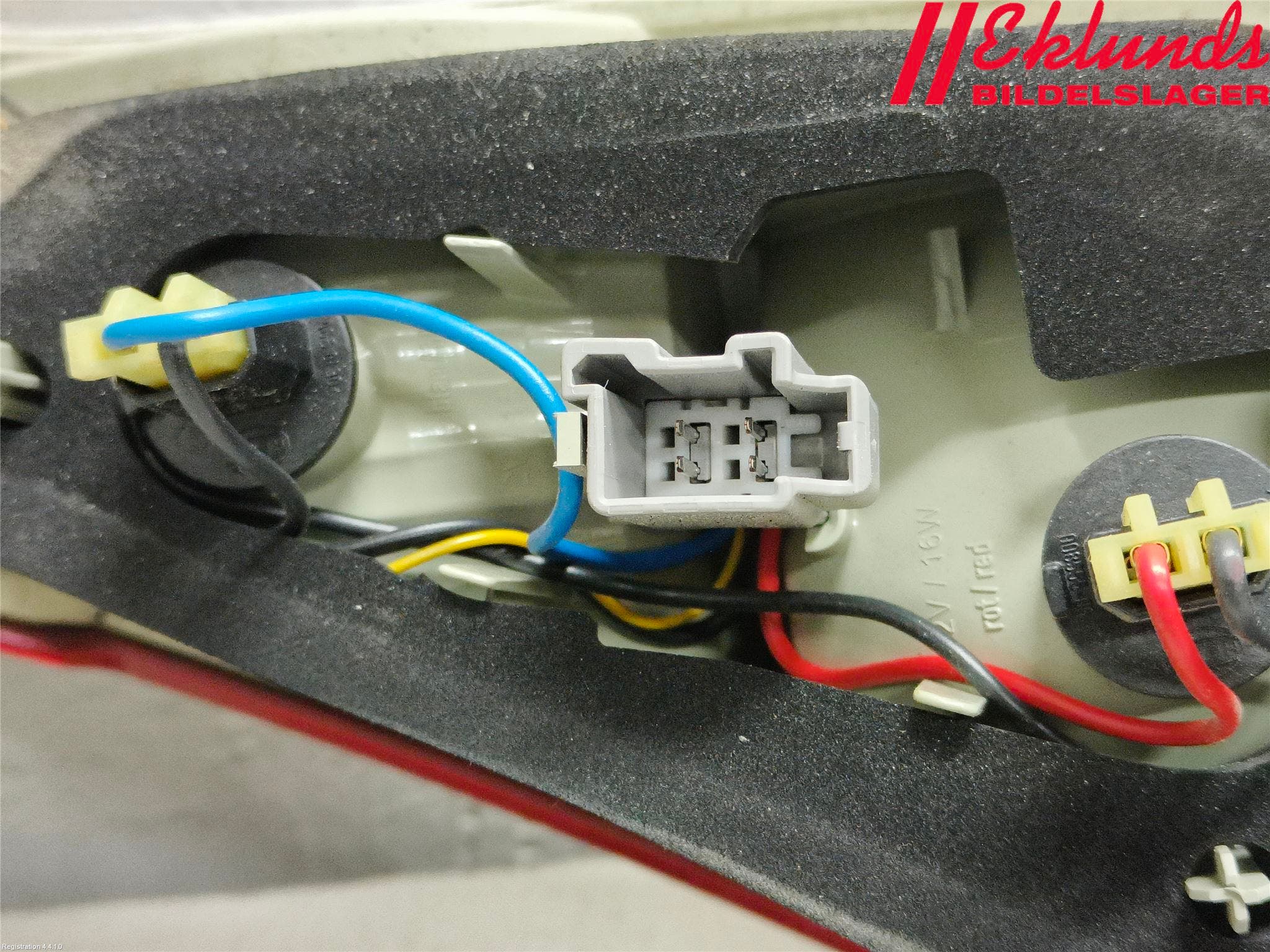 Volvo V70 08-13 Bakljus Lucka Vä