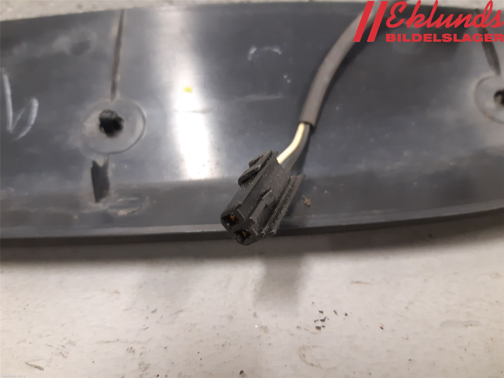 Dodge DURANGO Bakluckeöppnare Automatisk