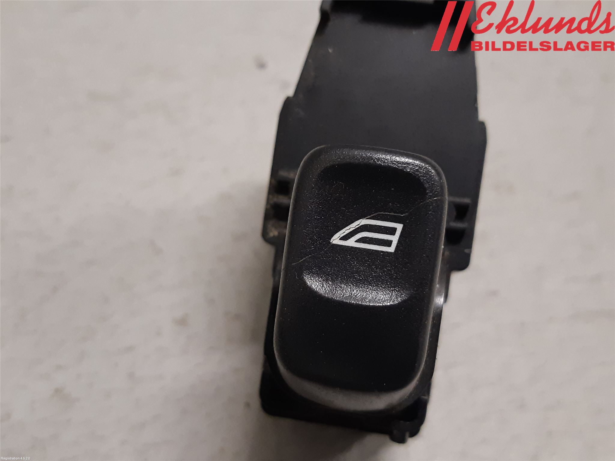 Volvo V70 05-08 Strömställare Elhiss