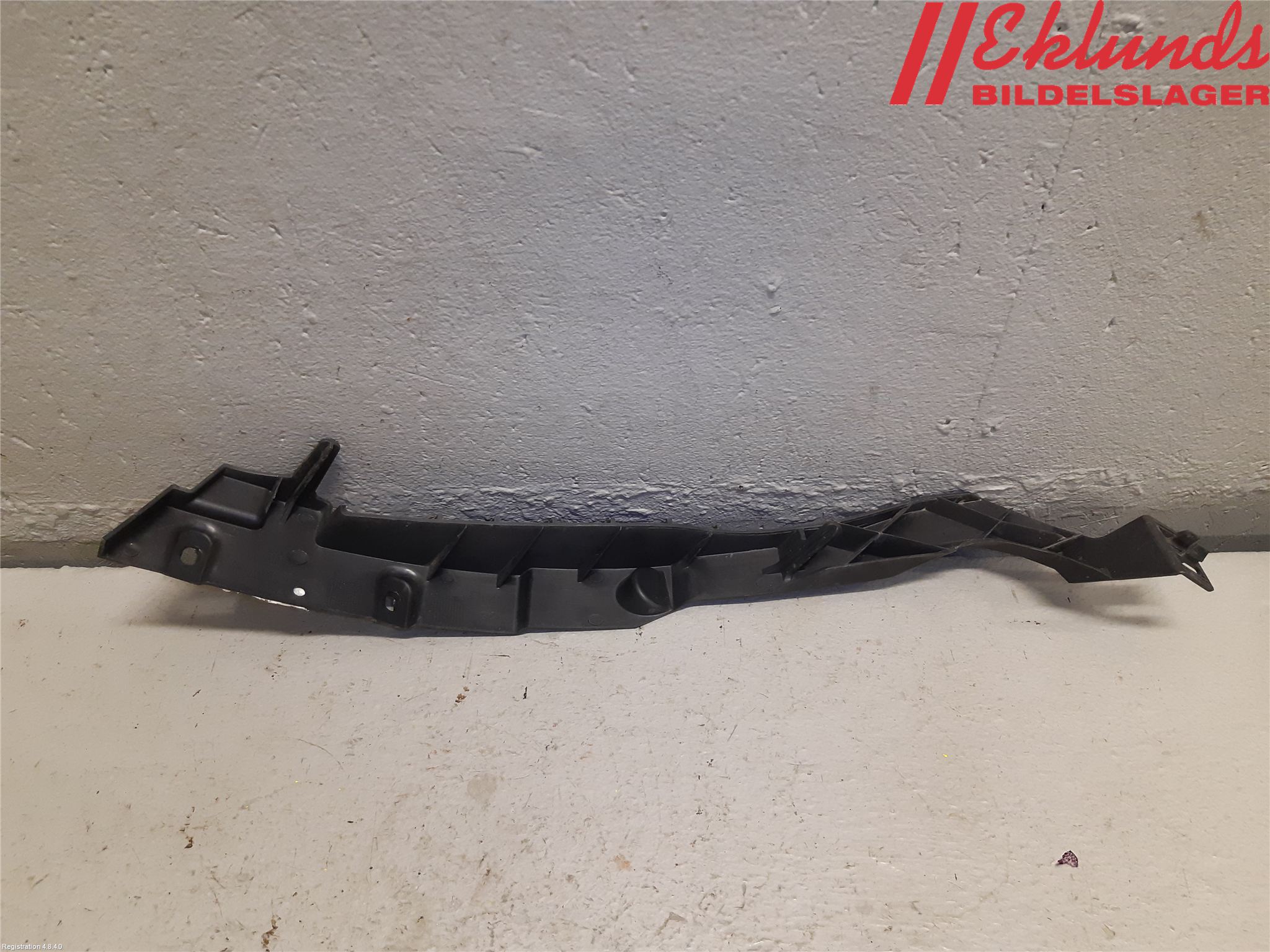 Opel ASTRA J 10-15 Strålkast Fästsarg