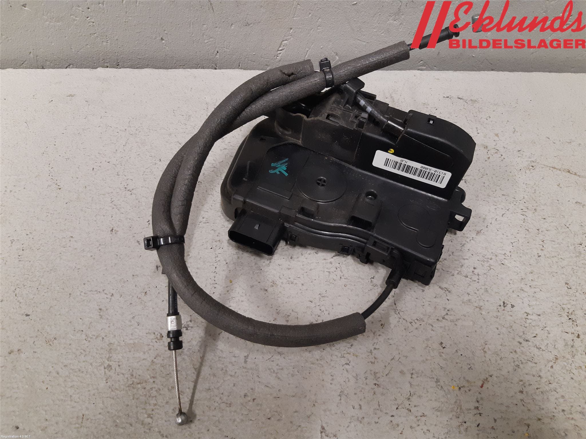 Kia SPORTAGE (SL) 11-15 Låskista-Dörrlås