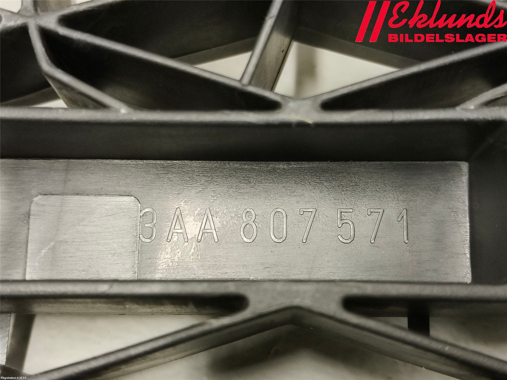 Volkswagen VW PASSAT 11-14 Stötfångar Deformelement Fram