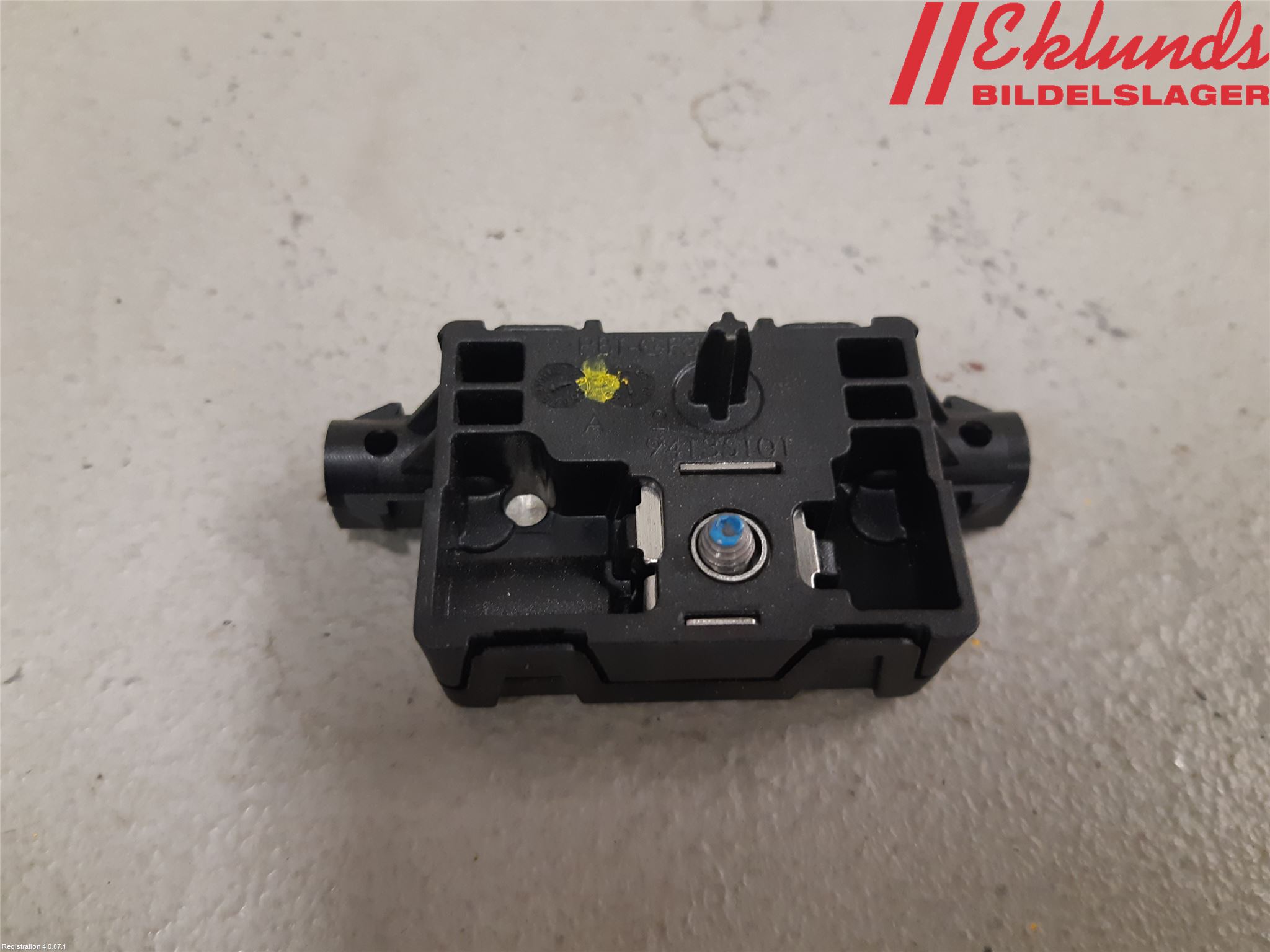 BMW iX I20 22- Antennförstärkare