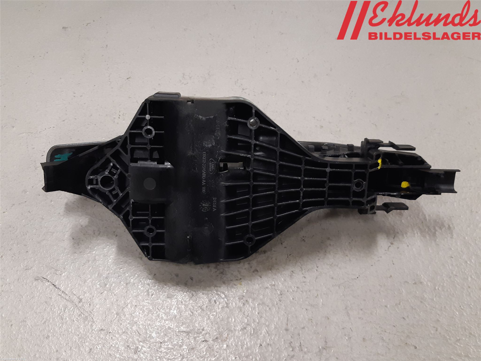 Jaguar XE (X760) 15-24 Dörrhandtag Yttre Hö