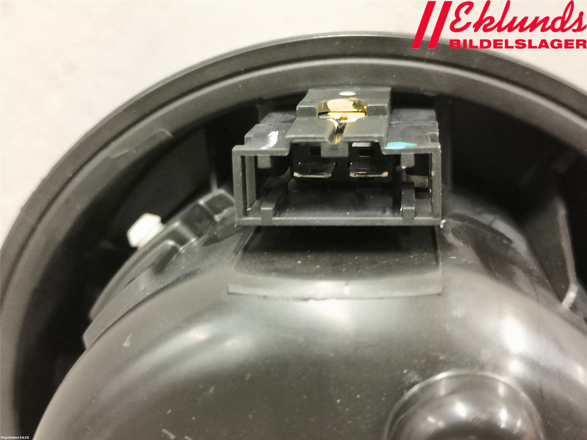 Peugeot 2008/E-2008 20- Värmefläkt