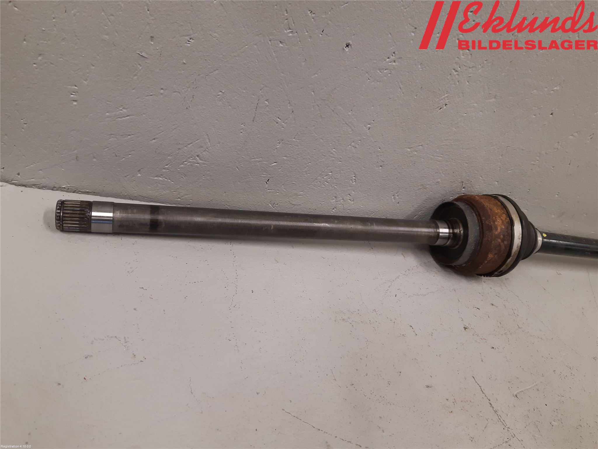 Volvo XC60 18- Drivaxel Bak Höger