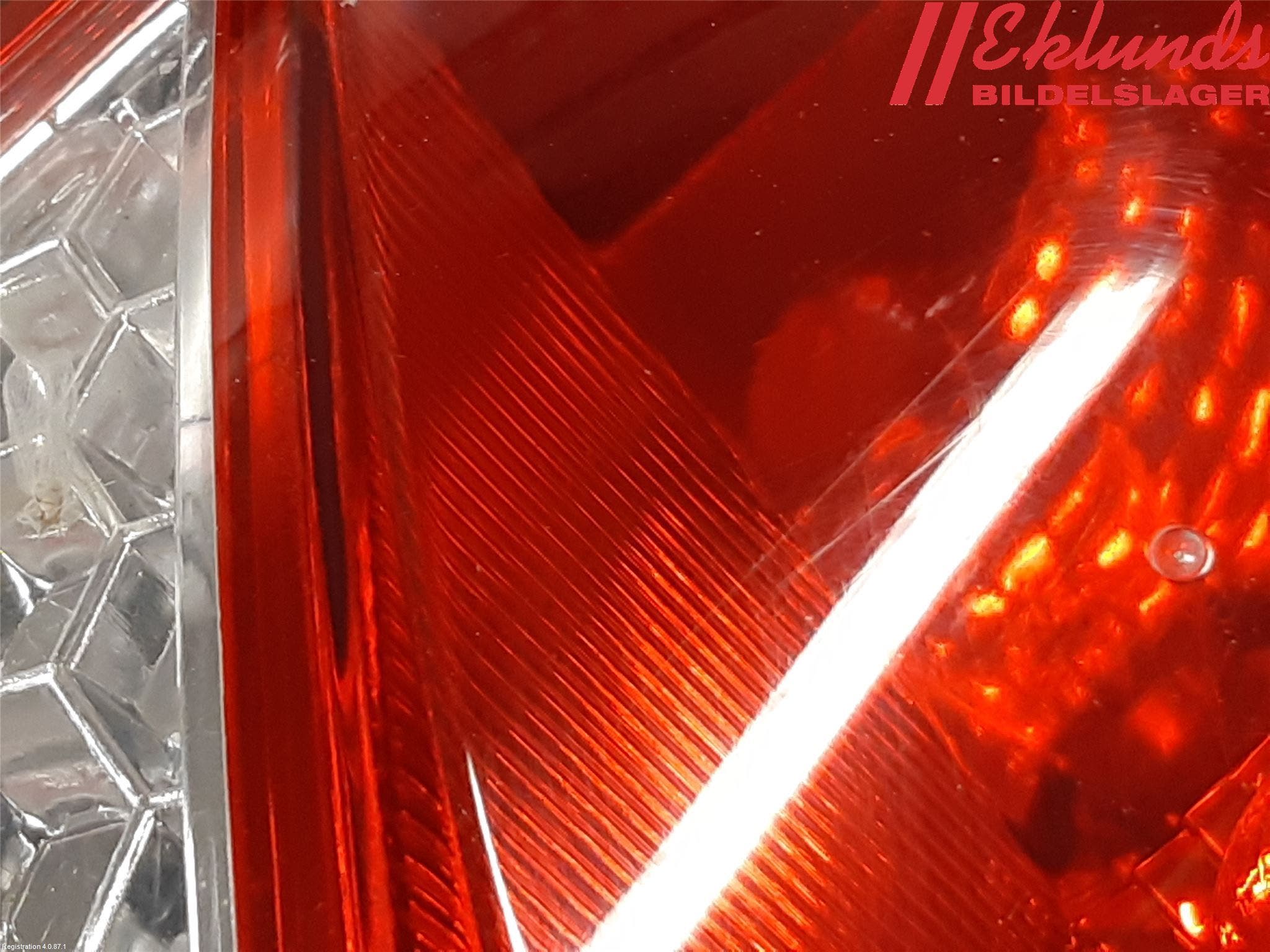 Ford TRANSIT CONNECT 03-08 Bakljus Höger