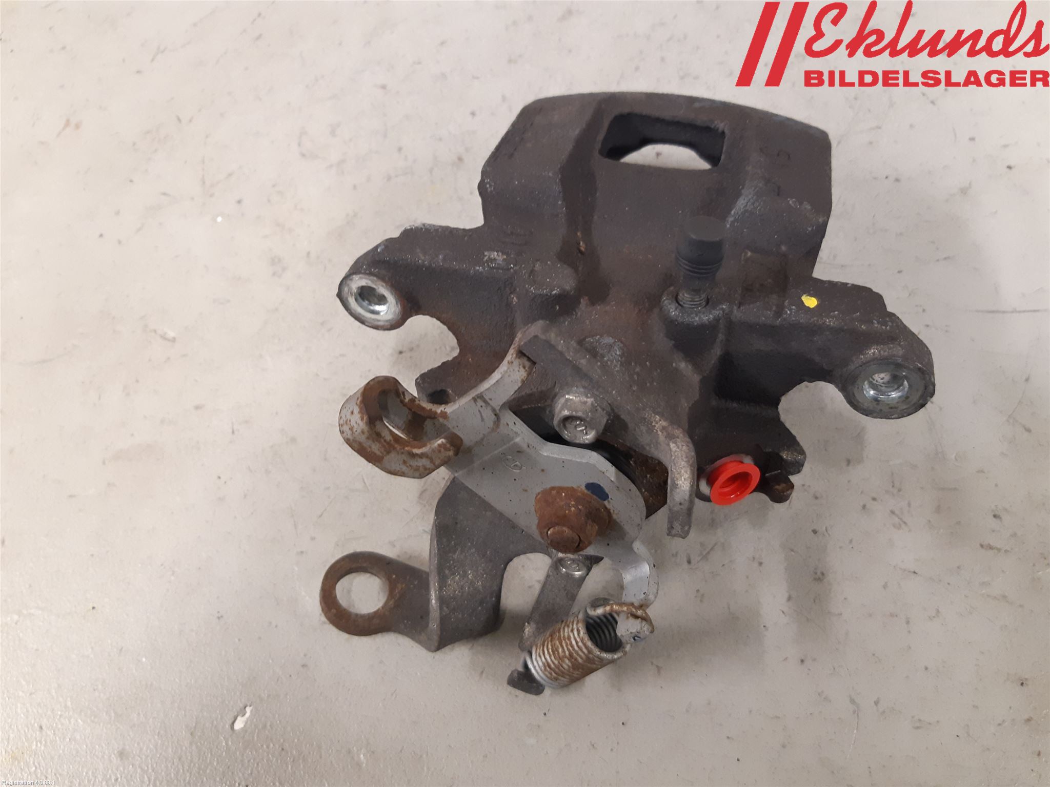 Mitsubishi OUTLANDER 13-21 Bromsok Bak Vänster